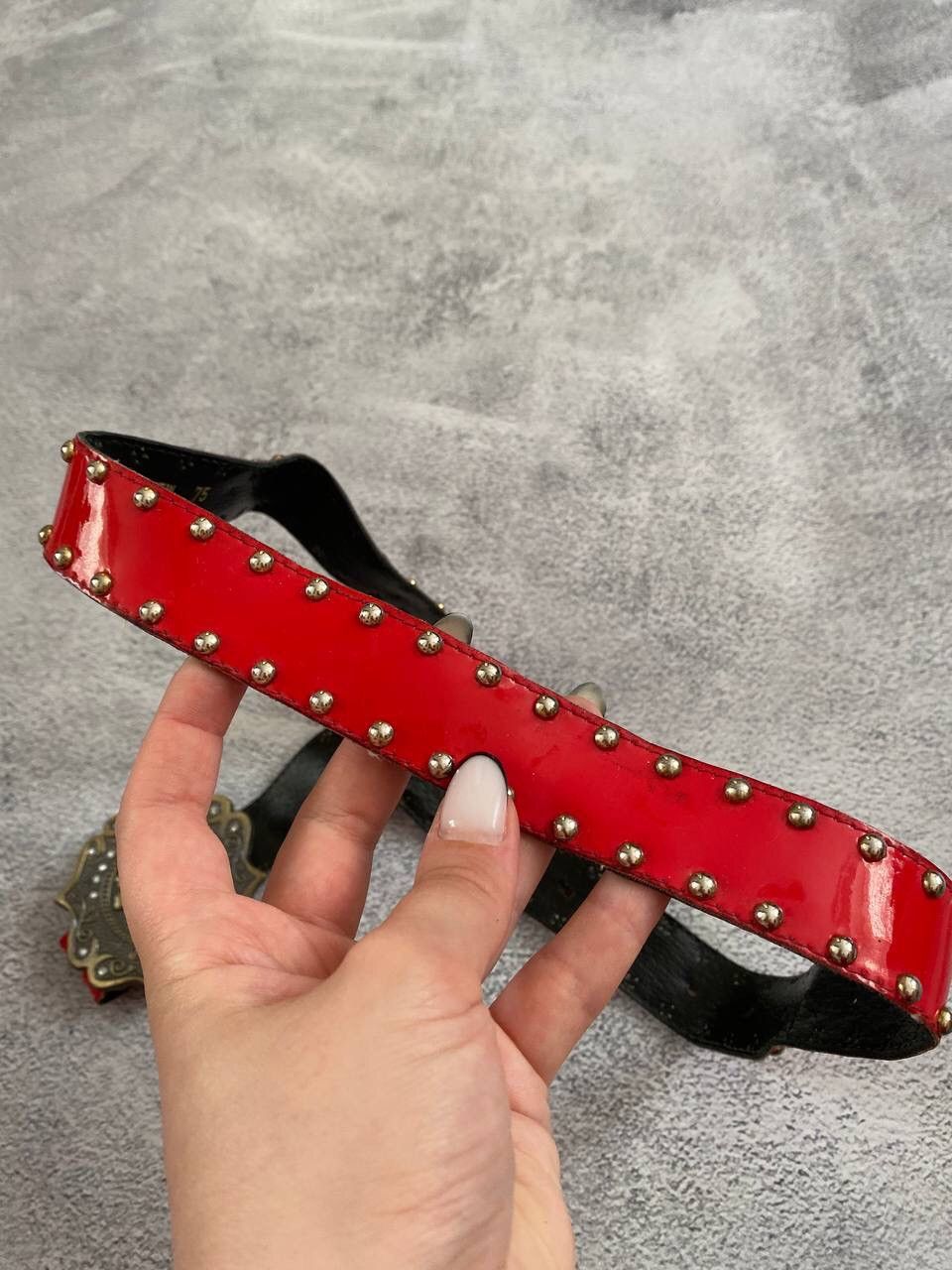 Vintage Vintage Red Rose Studded Belt Size 28 - 4 Thumbnail