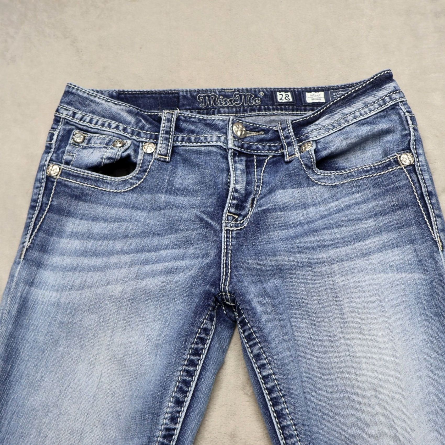 Miss Me VINTAGE? Miss Me Jeans Women 28 Medium Wash Denim Hailey Skinny Stretch Whisker Fade Size 28" / US 6 / IT 42 - 4 Thumbnail