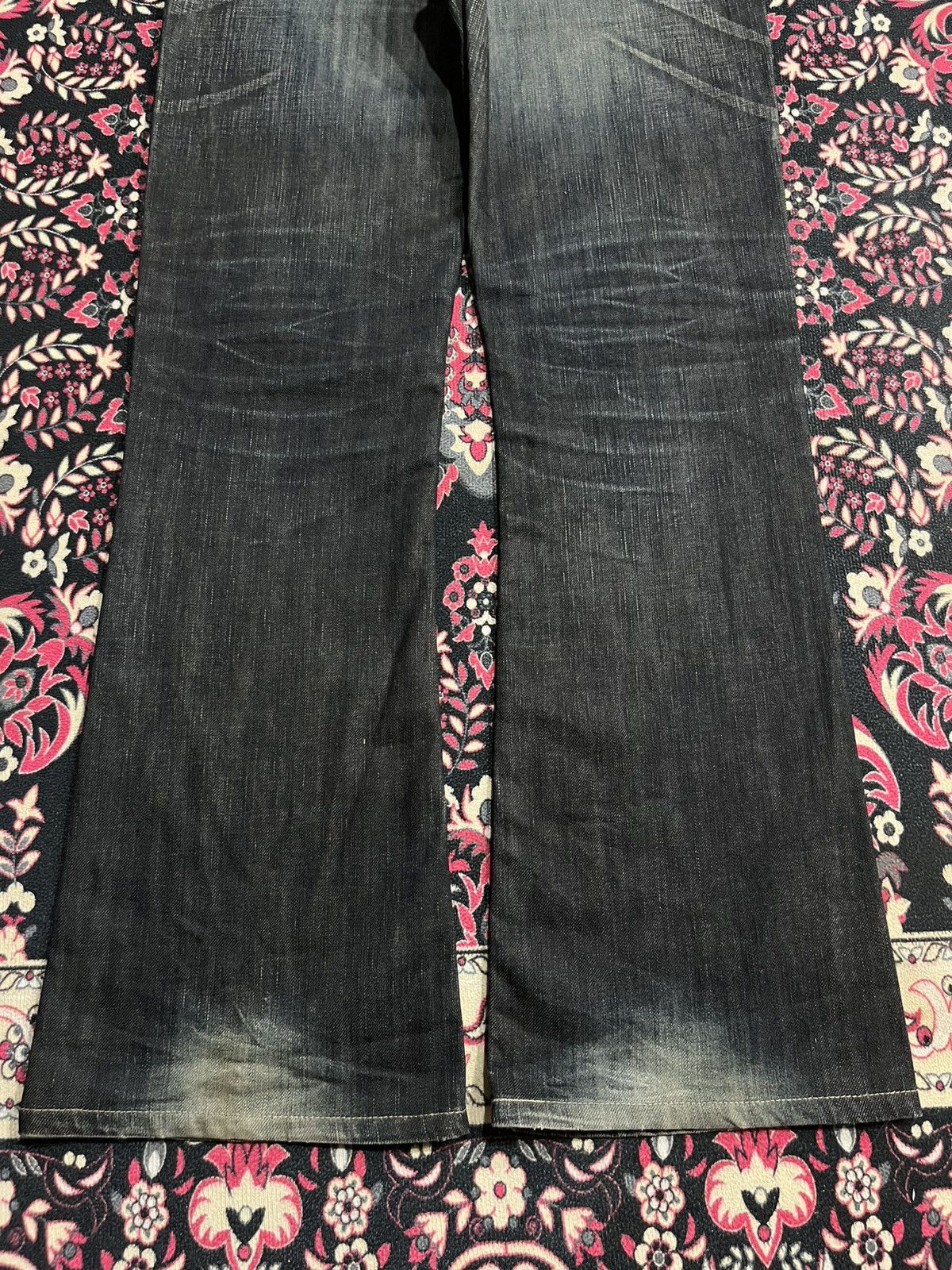 Edwin Vintage Edwin 512 Made in Japan Dark Washed Flare Jeans Size US 31 - 11 Thumbnail