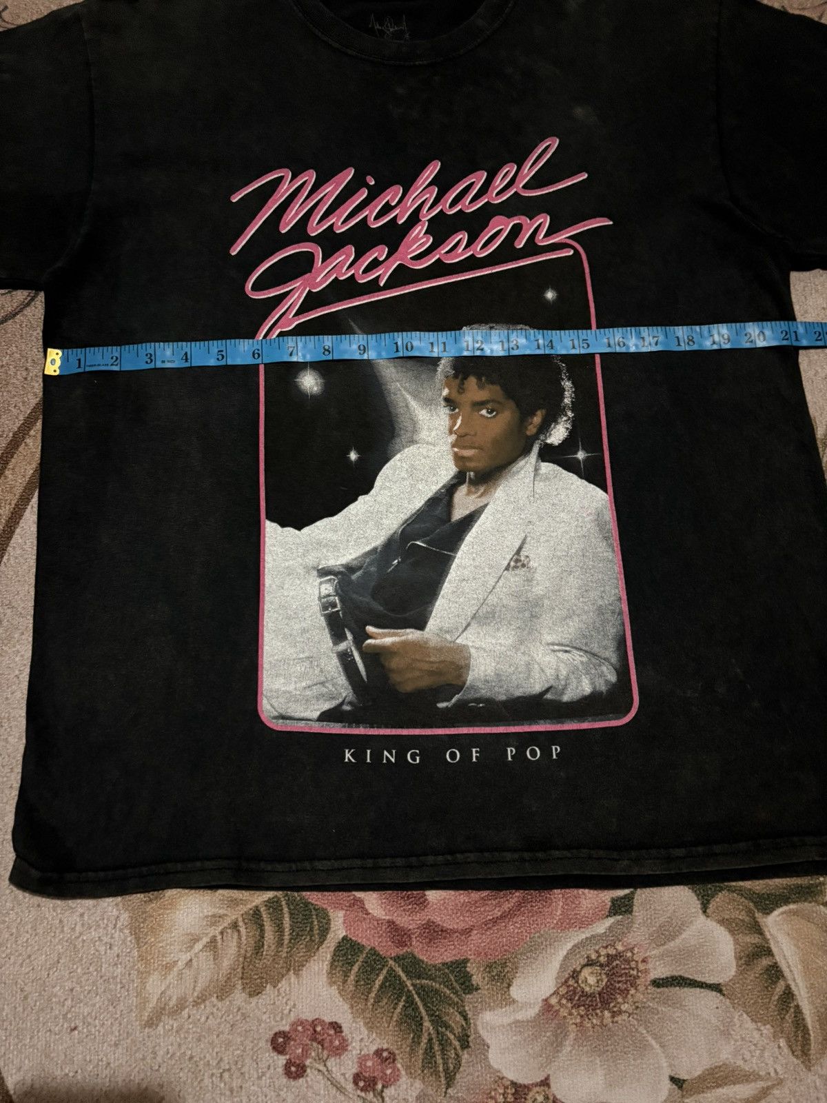 Band Tees × Michael Jackson Michael Jackson KING OF POP Faded Color T-Shirt Size US L / EU 52-54 / 3 - 6 Thumbnail