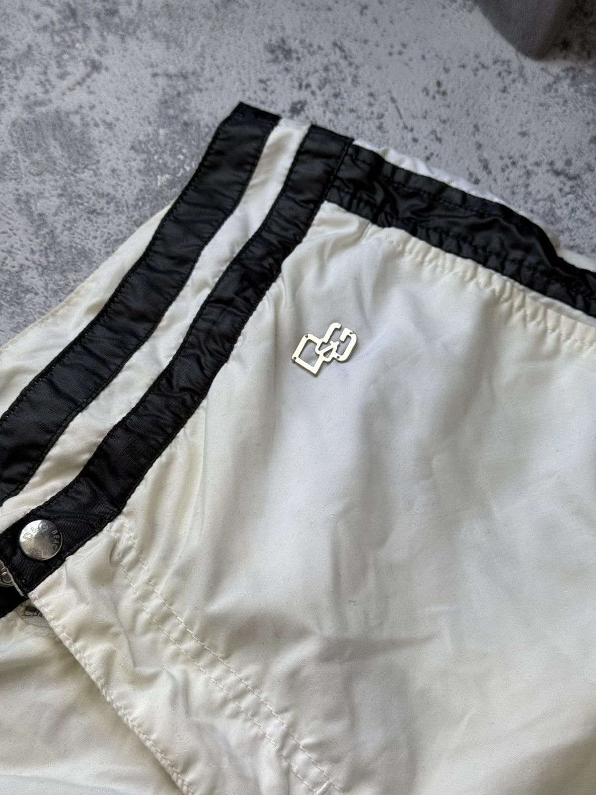 Dolce & Gabbana Vintage Dolce & Gabbana Beachwear Archive Shorts Size US 32 / EU 48 - 2 Thumbnail