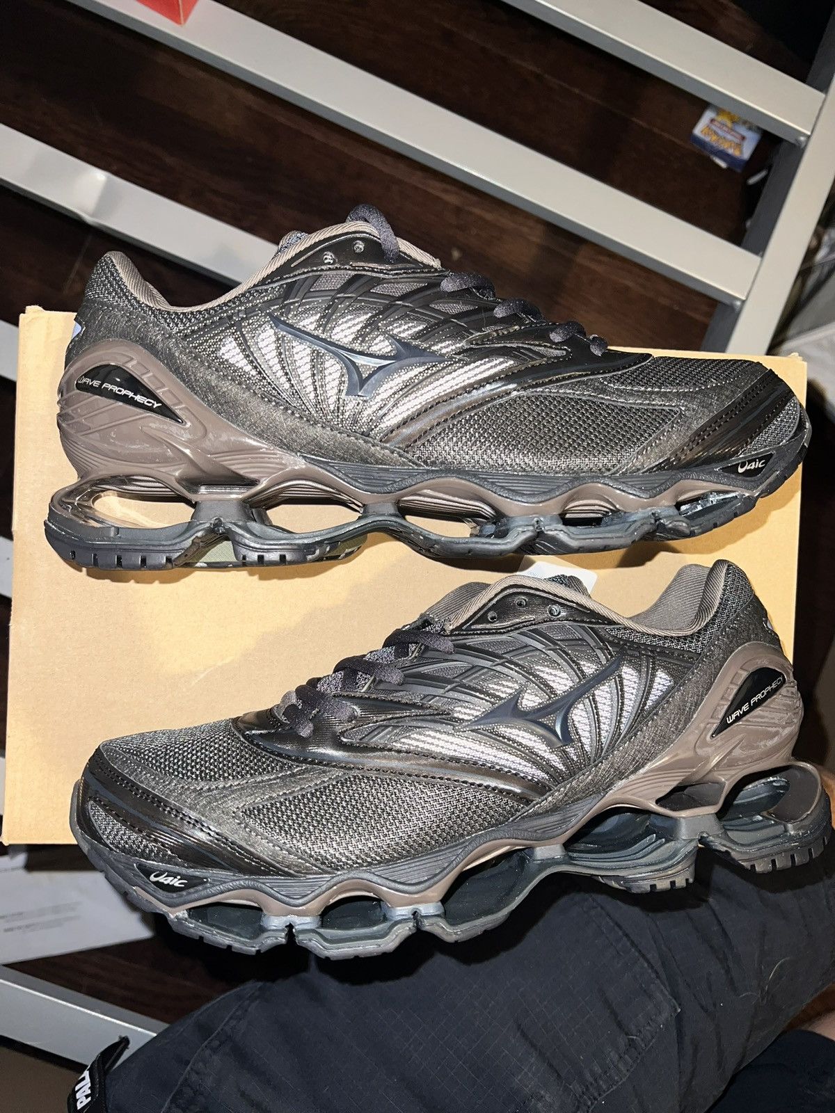 Mizuno Mizuno Wave Sport shoes Size US 9 / EU 42 - 1 Thumbnail