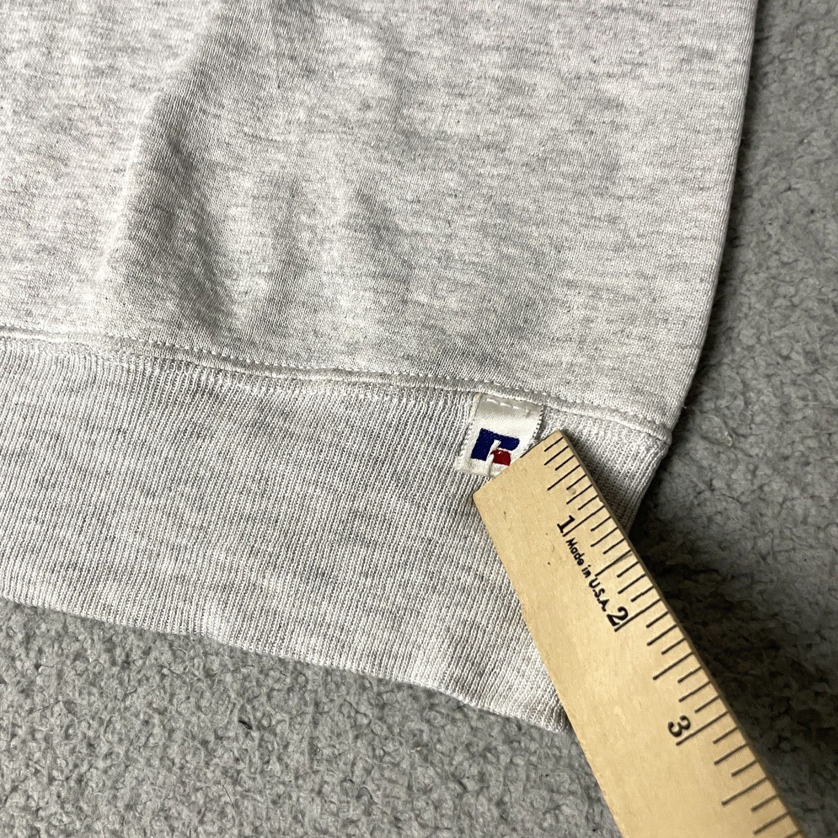 Russell Athletic VINTAGE Russell Athletics Sweatshirt Adult XL Grey 90’s Thrashed Distressed USA Logo Cotton Fleece Crew Neck Long Sleeve Pullover Men Size US XL / EU 56 / 4 - 4 Thumbnail