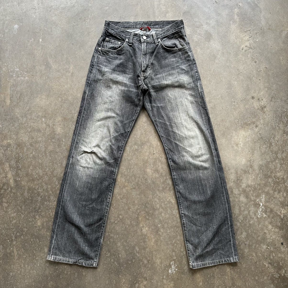 Edwin × Jean × Vintage Vintage Black Edwin Faded Distressed Denim Jean Pant W28 Size US 28 / EU 44 - 1 Thumbnail