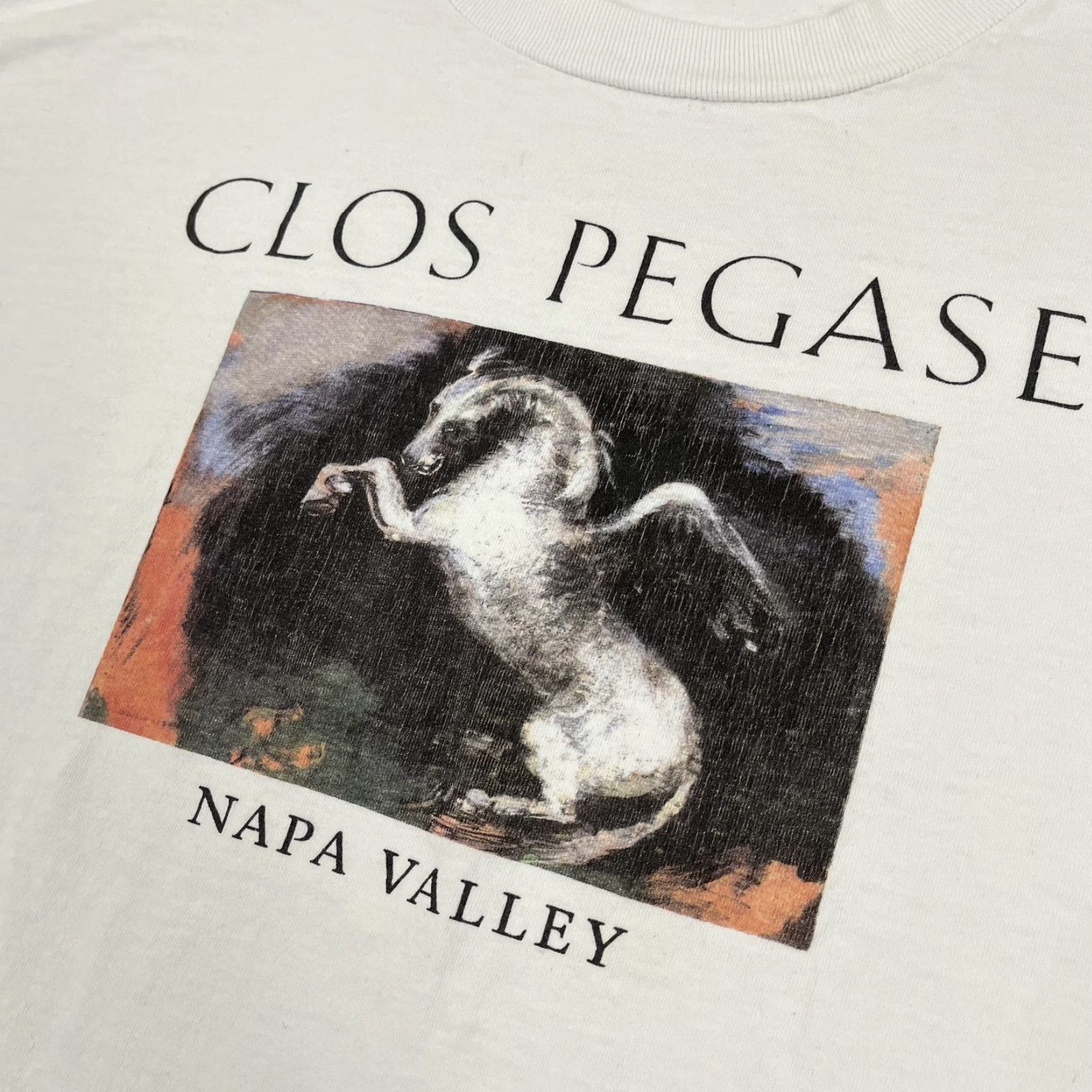 Vintage VINTAGE Napa Valley Clos Pegase Shirt Mens XL White Wine Art Horse Winery California Logo Graphic Print T-Shirt Mens Boys Womens 1990s Retro Classics Size US XL / EU 56 / 4 - 2 Thumbnail