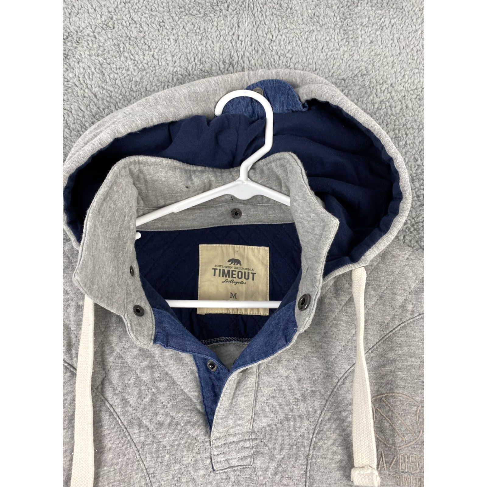 Vintage Timeout Hoodie Mens Medium Gray Pullover Long Sleeve Sweatshirt Logo Accent, Slim Fit, Cotton Blend Knit, Hooded, 33-2 Size US M / EU 48-50 / 2 - 5 Thumbnail