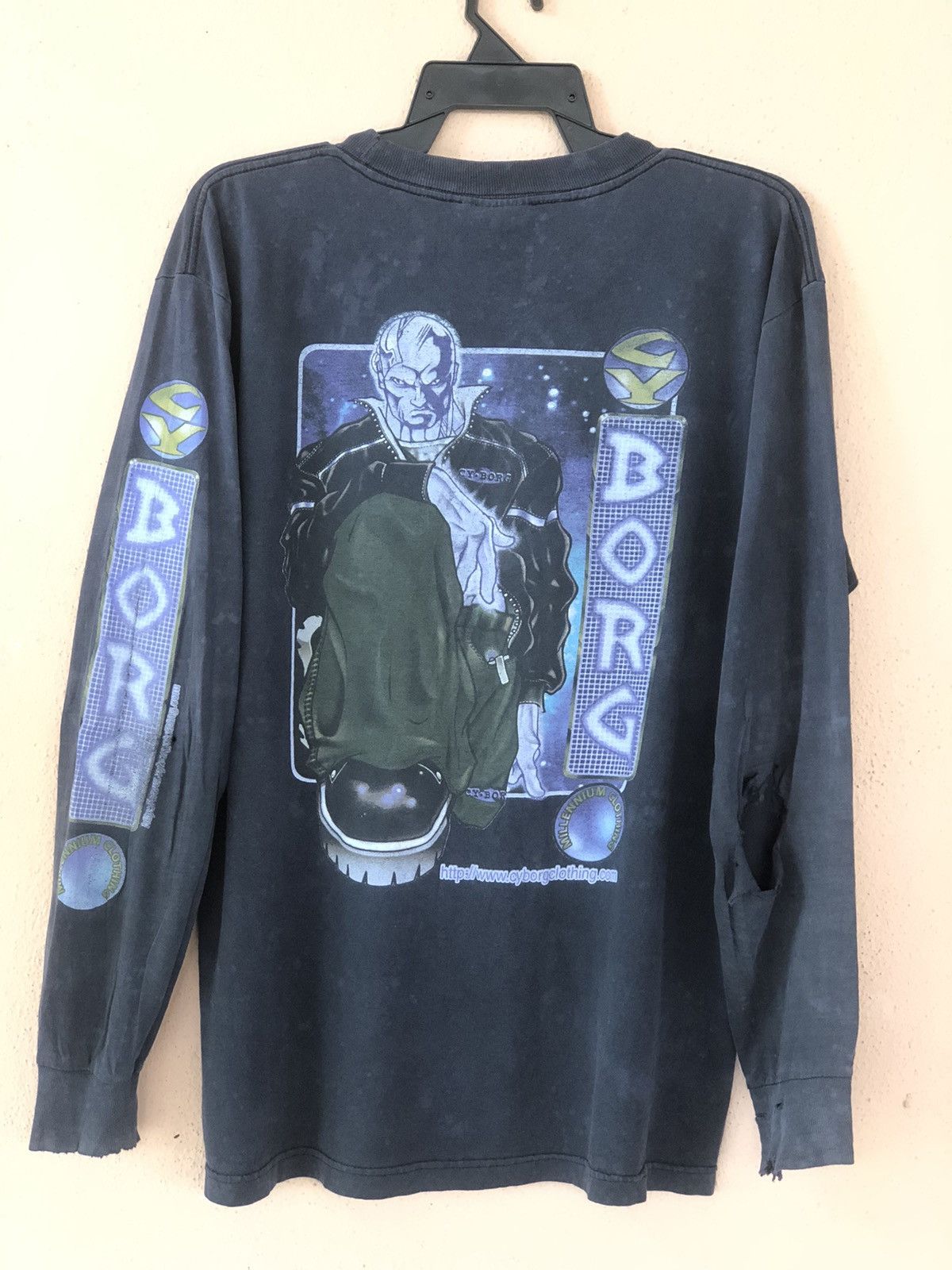 Vintage Vintage CYBORG Clothing Streetwear Thrashed Size US L / EU 52-54 / 3 - 1 Thumbnail