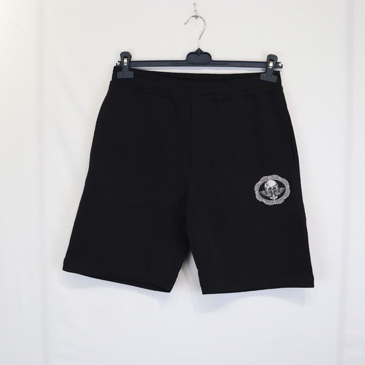 Alexander McQueen o1rshd1 ***Defect / Skull & Butterfly Emb Shorts in Black Size US 30 / EU 46 - 1 Thumbnail