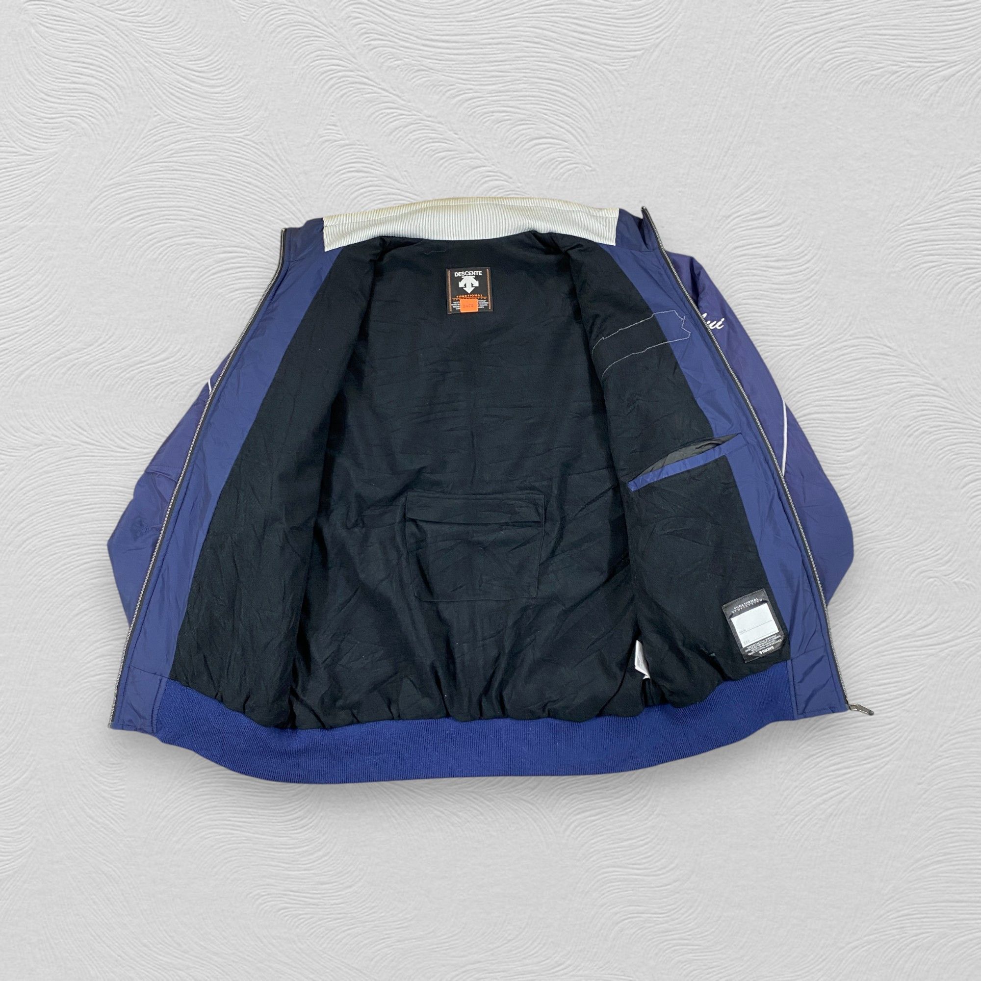 Descente Vintage Descente Tristar Sports Track Jacket- J456 Size US L / EU 52-54 / 3 - 3 Thumbnail