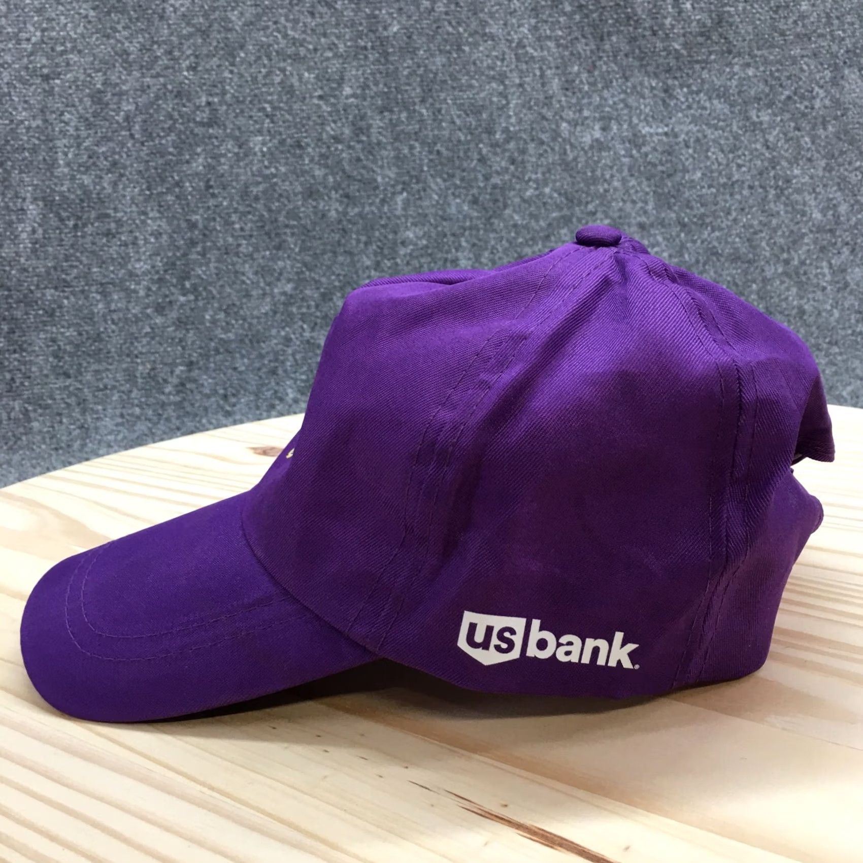 Vintage Minnesota Vikings Baseball Cap Mens Purple OS Curved Brim Embroidered Logo Size ONE SIZE - 6 Thumbnail