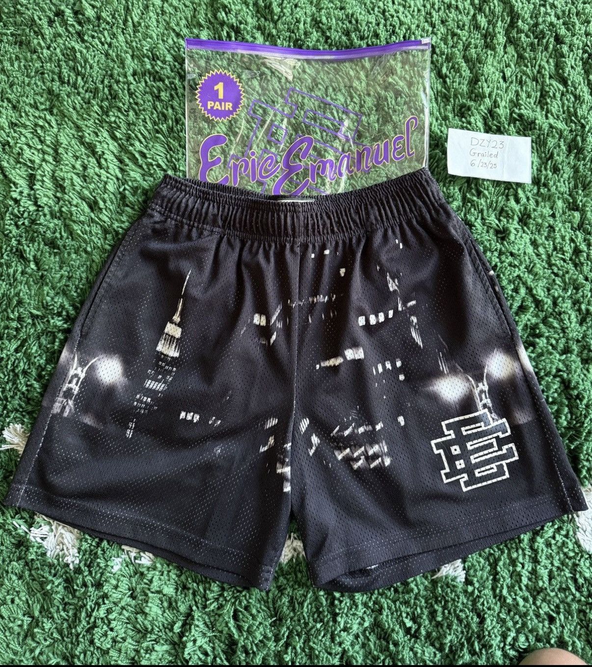 Eric Emanuel Shorts Black Skyline | Grailed