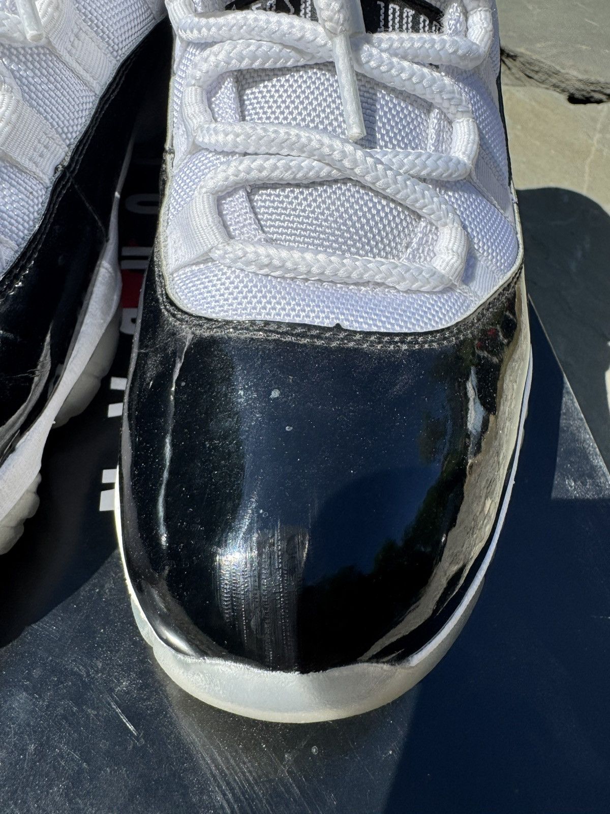 Jordan Brand Jordan 11 Concord 2018 Size US 10.5 / EU 43-44 - 3 Thumbnail