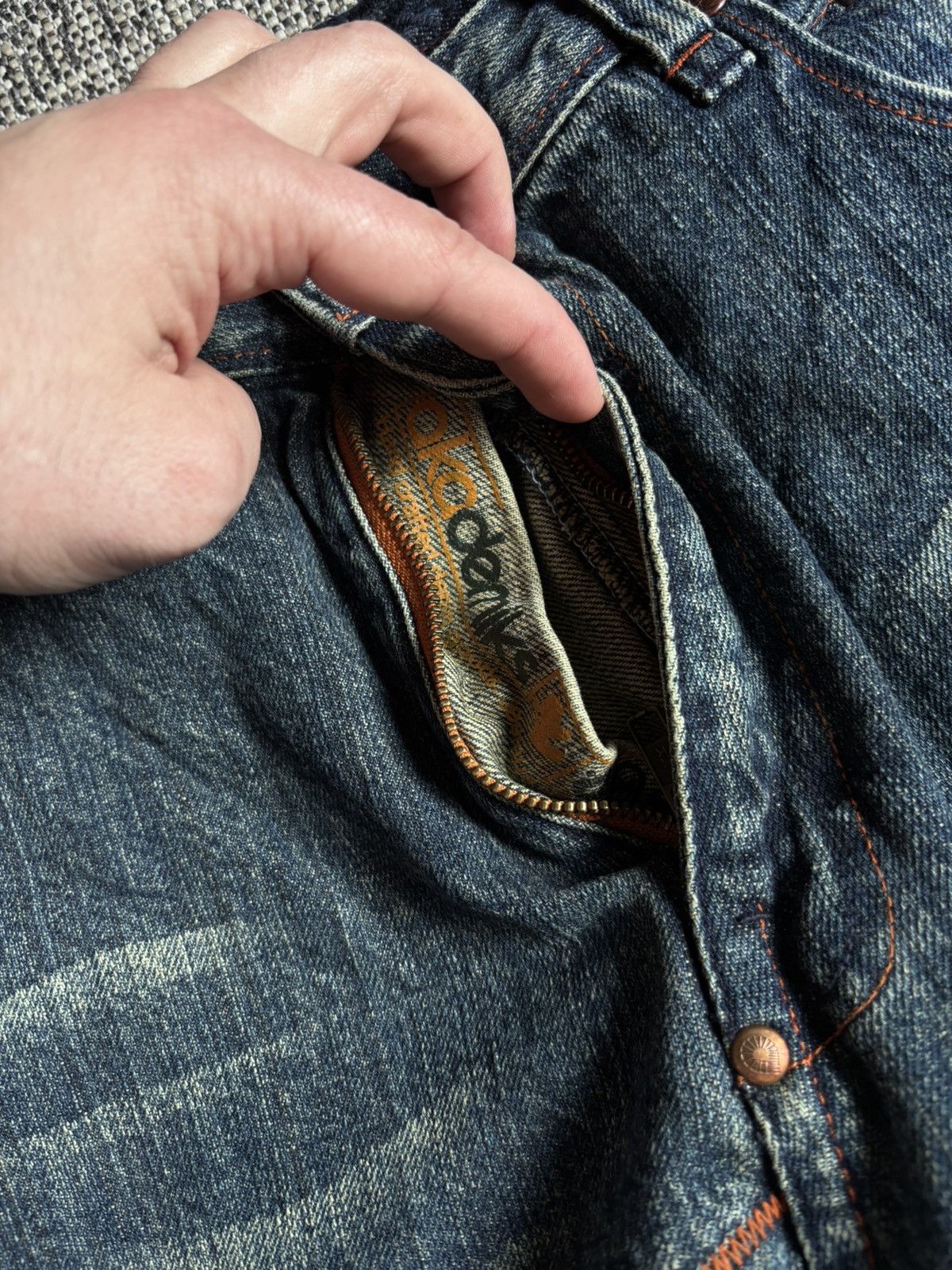 Akademiks Vintage Akademiks Reconstructed Patchwork Denim Y2K Fit Size US 38 / EU 54 - 9 Thumbnail