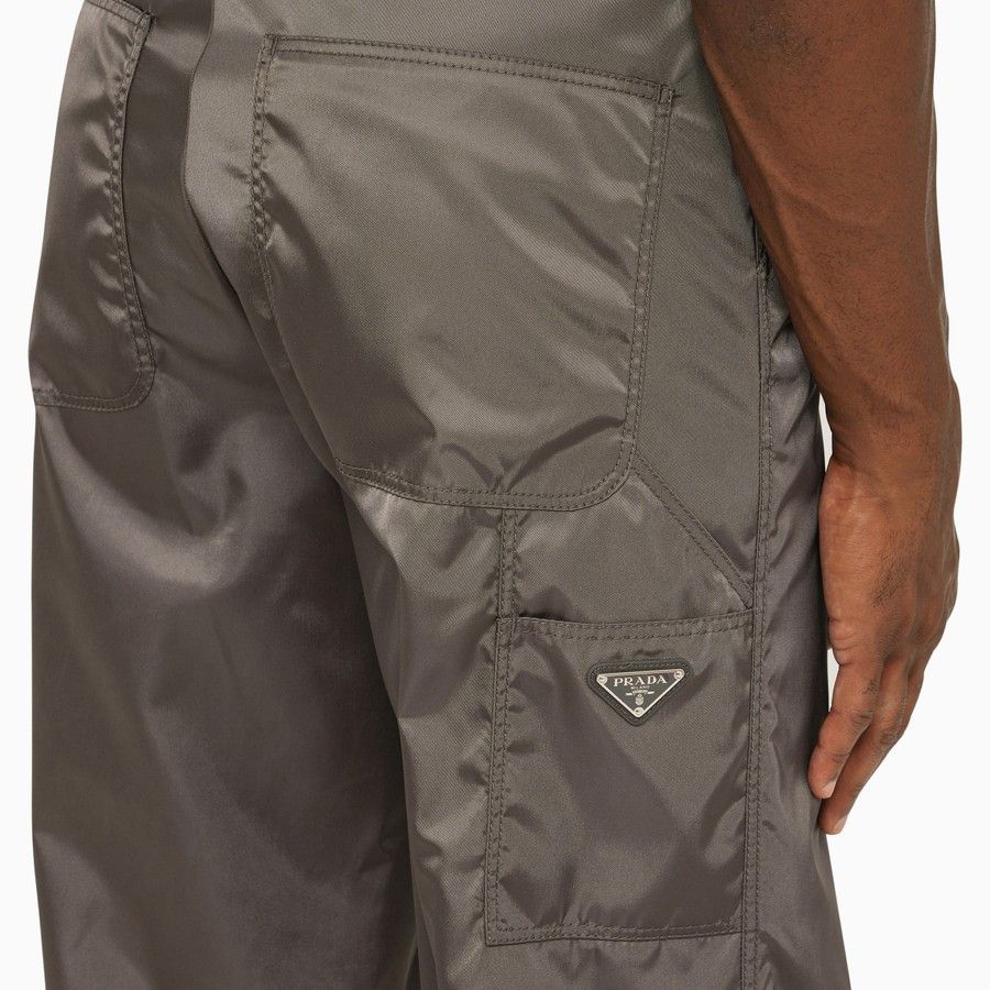 Prada o1d2blof0524 Trousers in Grey Size US 32 / EU 48 - 5 Thumbnail