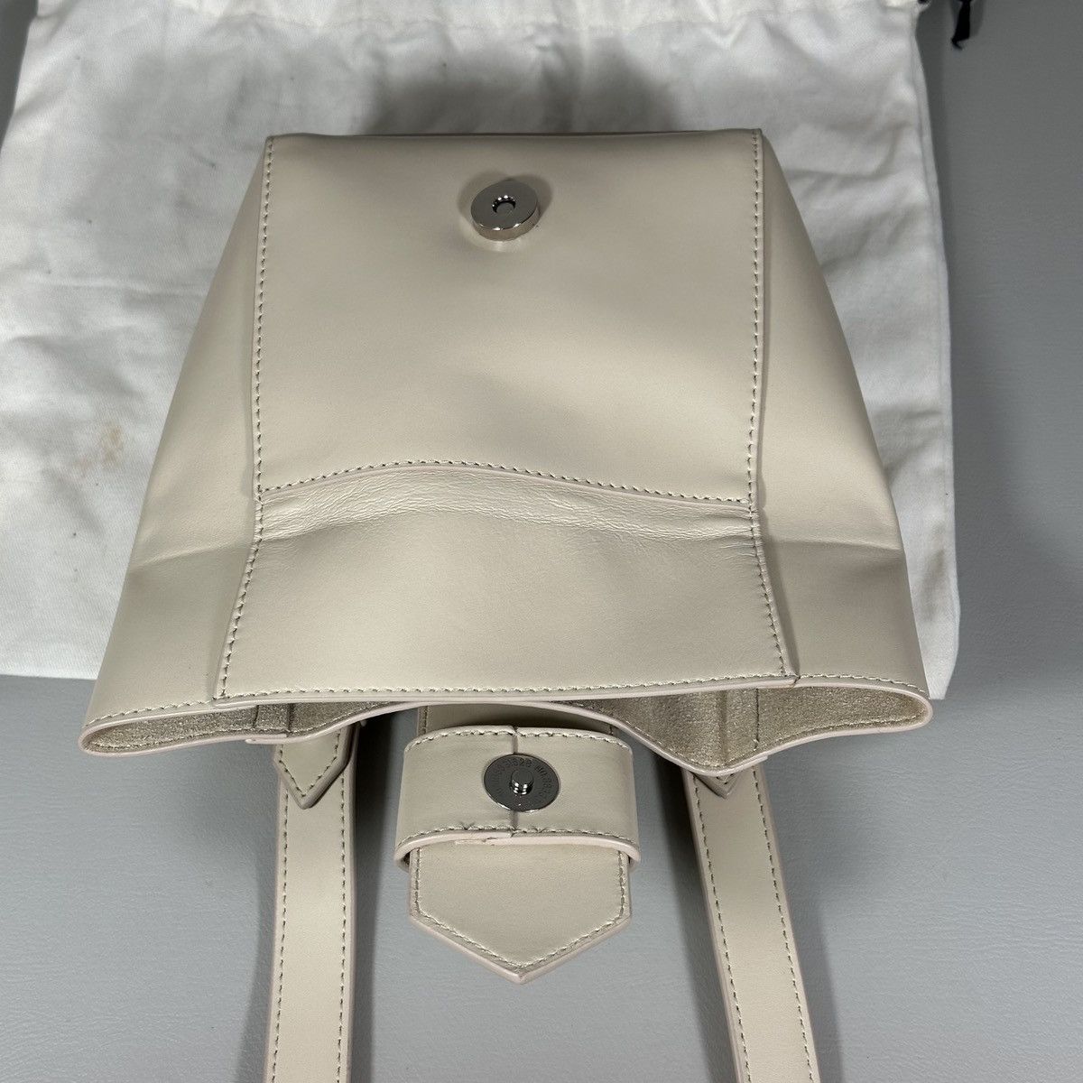 Banana Republic Banana Republic Factory Leather Mini Tab Crossbody EUC Bag Size ONE SIZE - 5 Thumbnail