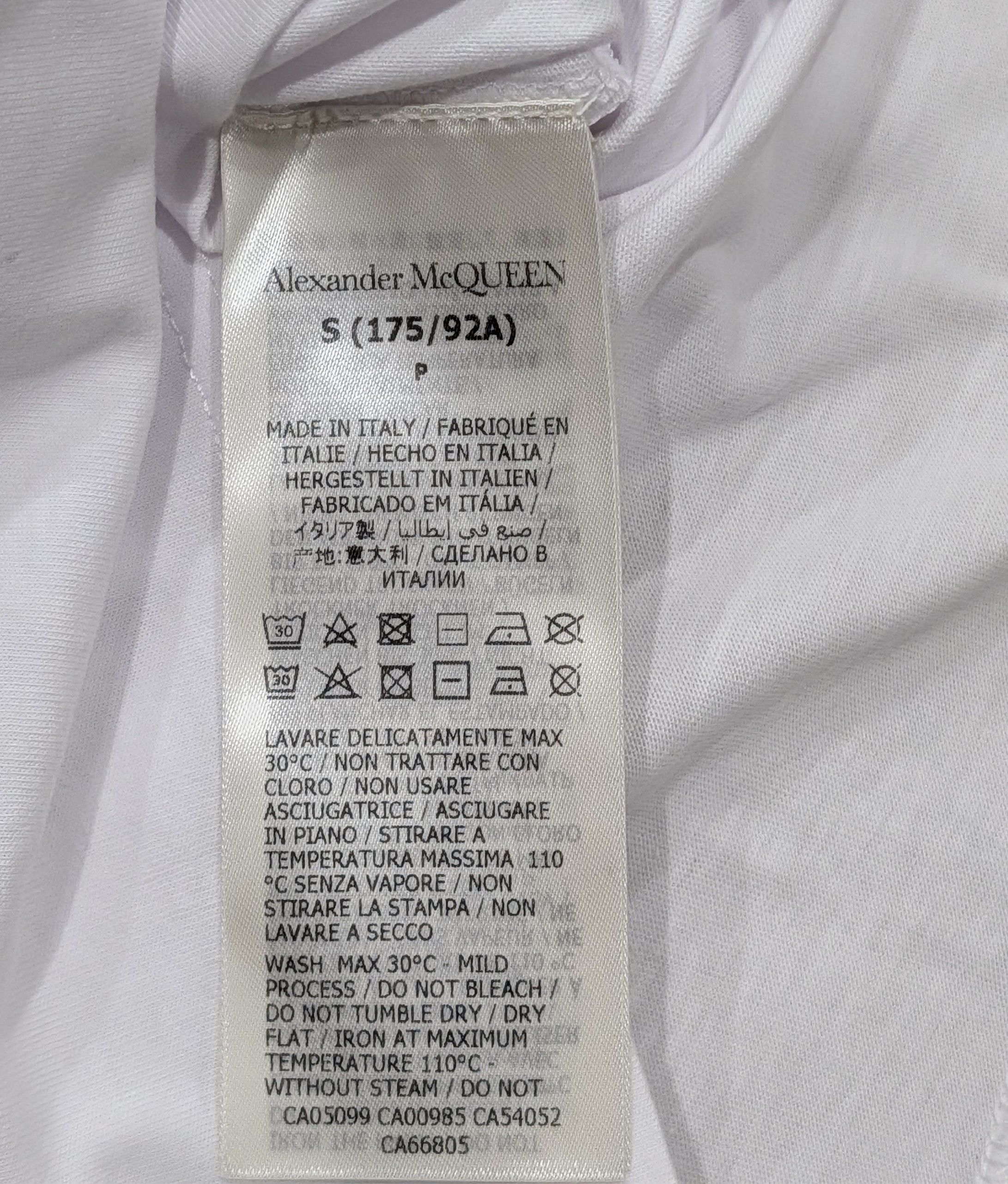 Alexander McQueen Alexander McQueen Solarised Skull Crewneck T-Shirt White S Size US S / EU 44-46 / 1 - 5 Thumbnail