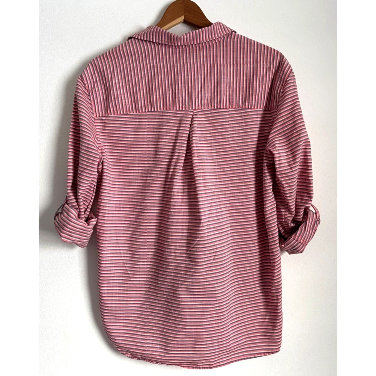 The North Face Nike Shirt Women’s Button-Up Pullover with Roll Tab Sleeves Sz S Multicolor Striped The North Face Size S / US 4 / IT 40 - 3 Thumbnail