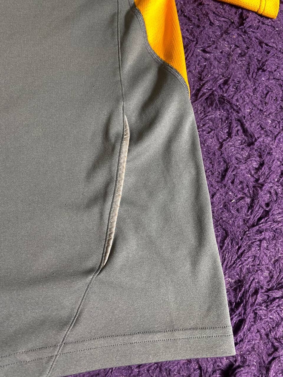 Under Armour × Vintage Men's Under Armour Small Heatgear T-Shirt 100% Size US M / EU 48-50 / 2 - 13 Thumbnail