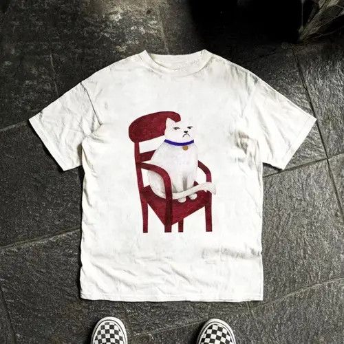 White casual retro t-shirt with cat pattern