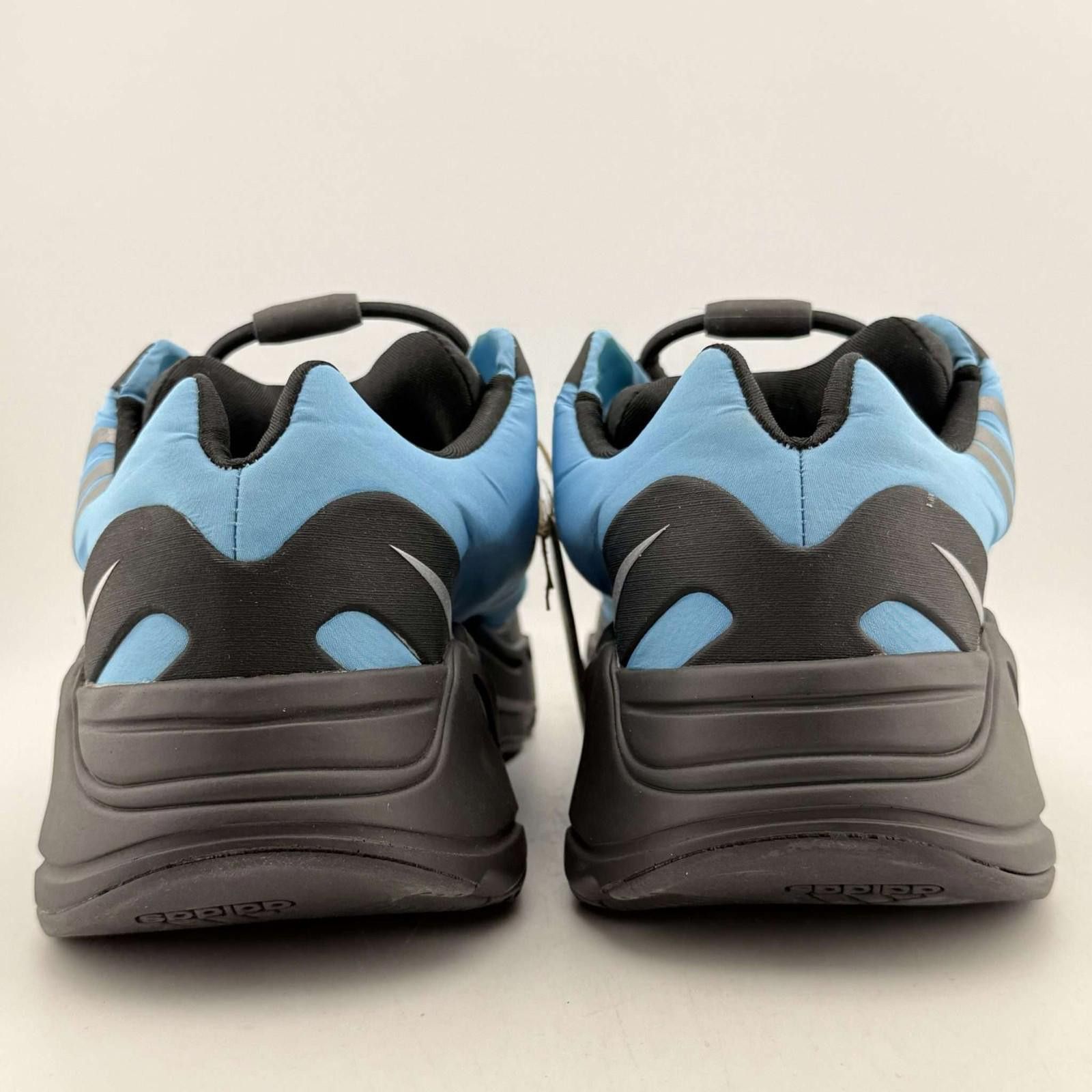 Adidas Adidas Yeezy 700 MNVN Bright Cyan US 9 New with Box GZ3079 Size US 9 / EU 42 - 5 Thumbnail