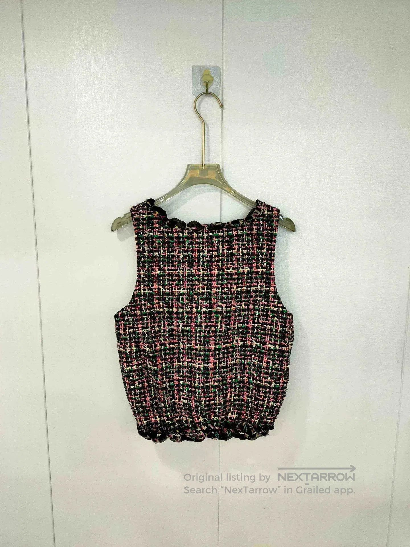 Chanel CHANEL Silk Tweed Sleeveless Vest. Size US S / EU 44-46 / 1 - 3 Thumbnail