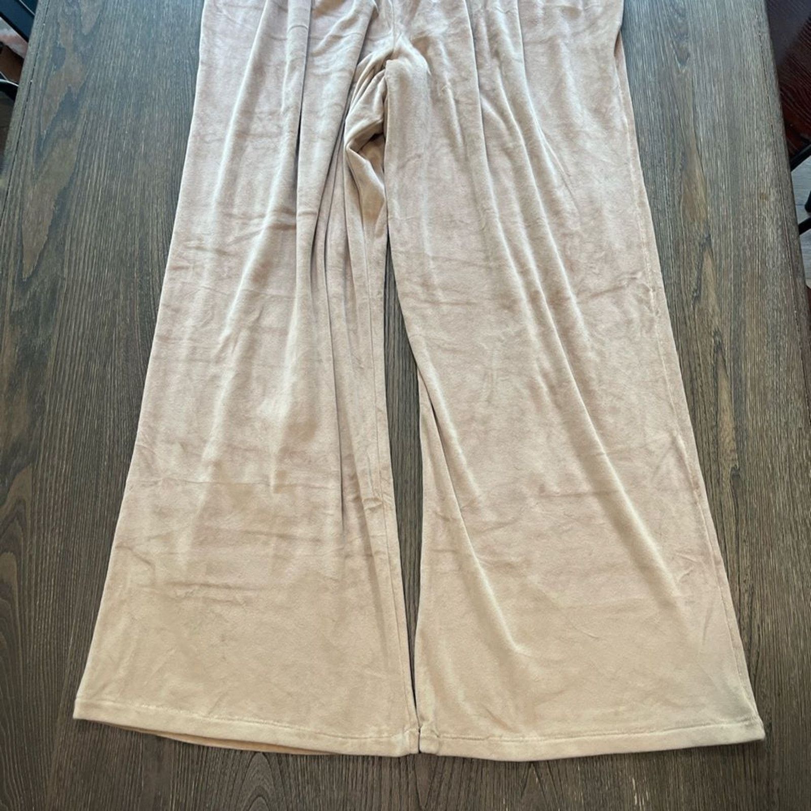 SKIMS NWT Skims Velour Track Pants Wide Leg Honey Size 3X Size 42" / US 20 - 2 Thumbnail