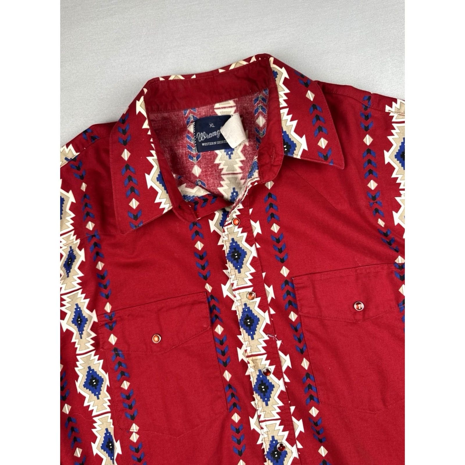 Wrangler VINTAGE Wrangler Western Shirt XL Red Aztec Southwest Pearl Snap USA Style Shirt Men XL Red Aztec Western Pearls Gathered Pockets Size US XL / EU 56 / 4 - 7 Thumbnail