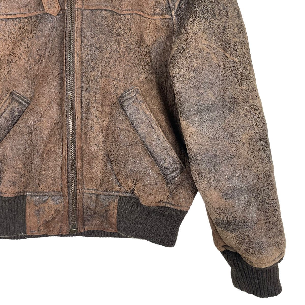 Leather × Vintage 💥VINTAGE FEDELESS MILITARY SHEARLING B3 SHEEPSKIN JACKET Size US M / EU 48-50 / 2 - 4 Thumbnail