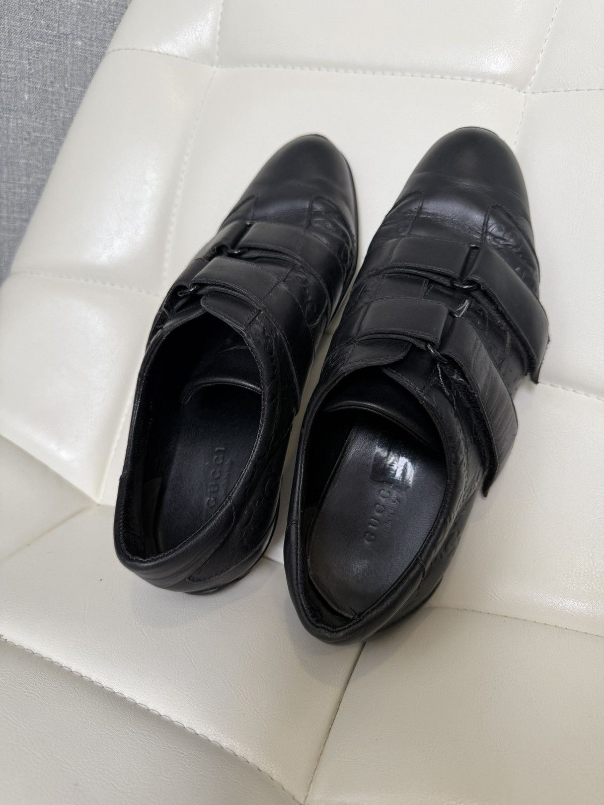 Gucci Gucci GG Guccissima Monogram Black Leather Sneakers (121830) Size US 7 / IT 37 - 22 Thumbnail