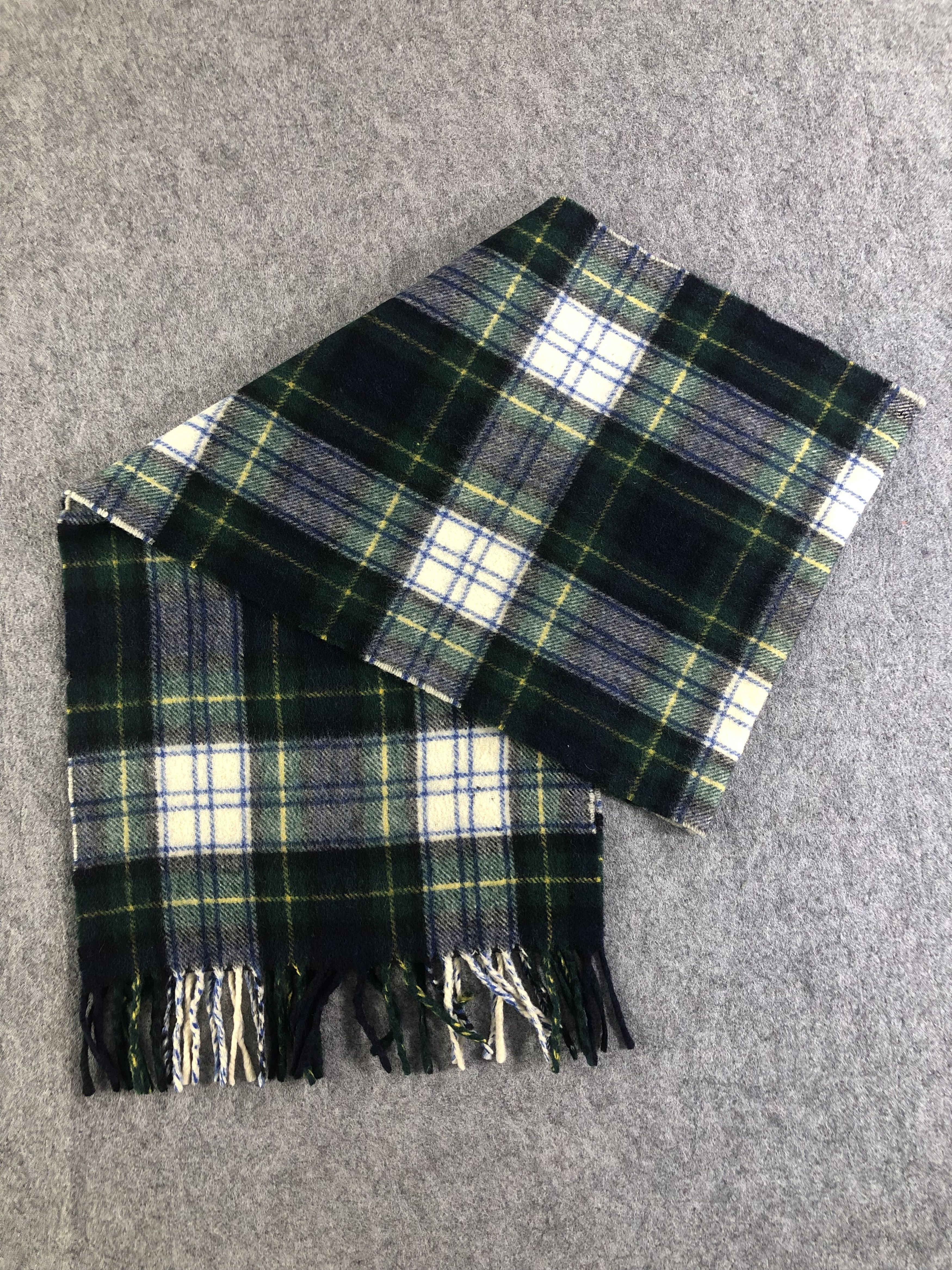 Begg x Co Begg Of AYR Scarf / Muffler / Neckwear Size ONE SIZE - 5 Thumbnail