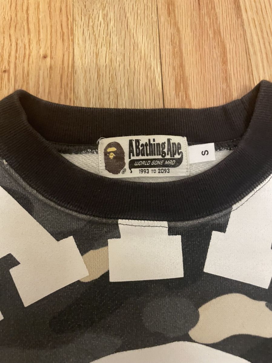 Bape Bape Mens City Camo Glow In The Dark Crewneck Size US S / EU 44-46 / 1 - 2 Thumbnail