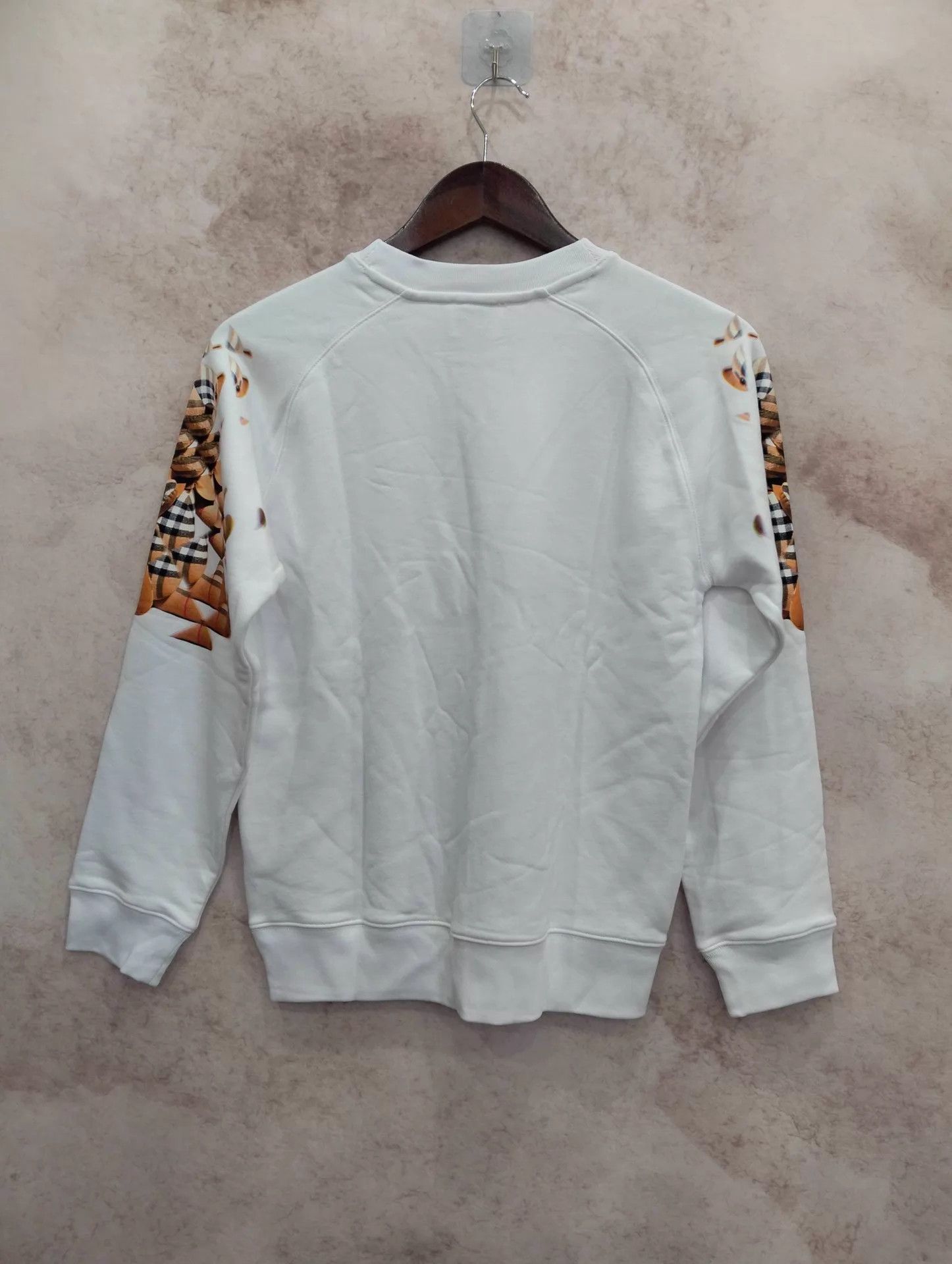 Burberry Burberry Kaleido Teddy Bear Print Sweatshirt 14Y Size XS / US 0-2 / IT 36-38 - 2 Thumbnail