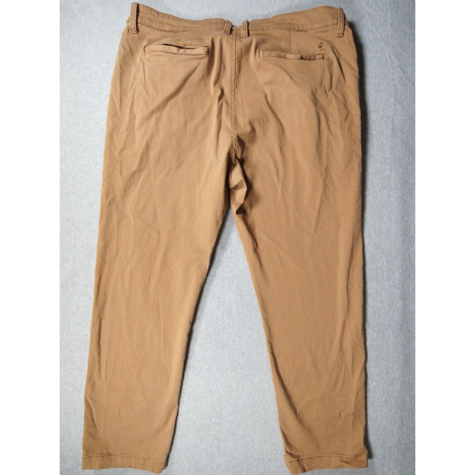 Lucky Brand Lucky Brand Pants Mens 38x28 Beige Chino Athletic 410 Stretch Adult Casual Regular 5-Pocket Design Front Flat Front Belt Loops Zip Cotton Spandex Size US 38 / EU 54 - 4 Thumbnail
