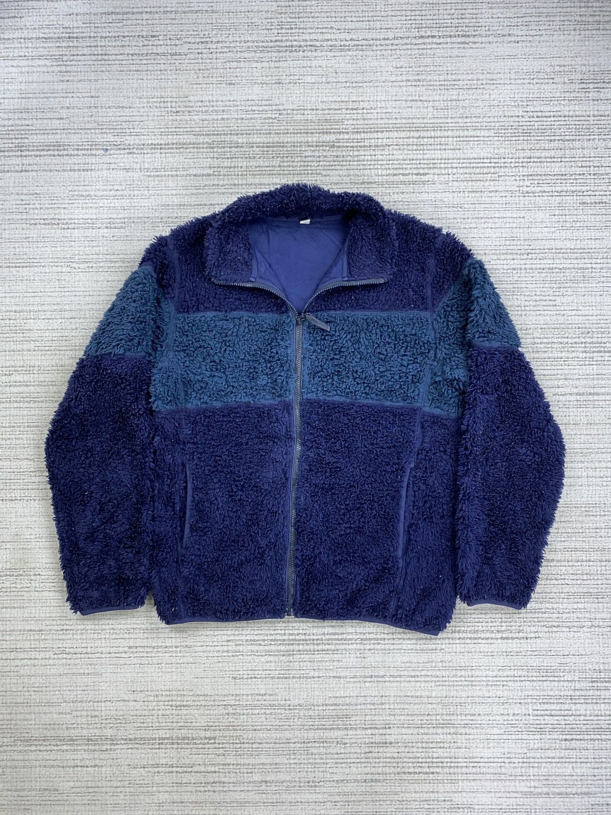 Japanese Brand × Uniqlo × Vintage Vintage Uniqlo Two Tone Sherpa Zipper Jacket Size US M / EU 48-50 / 2 - 5 Thumbnail