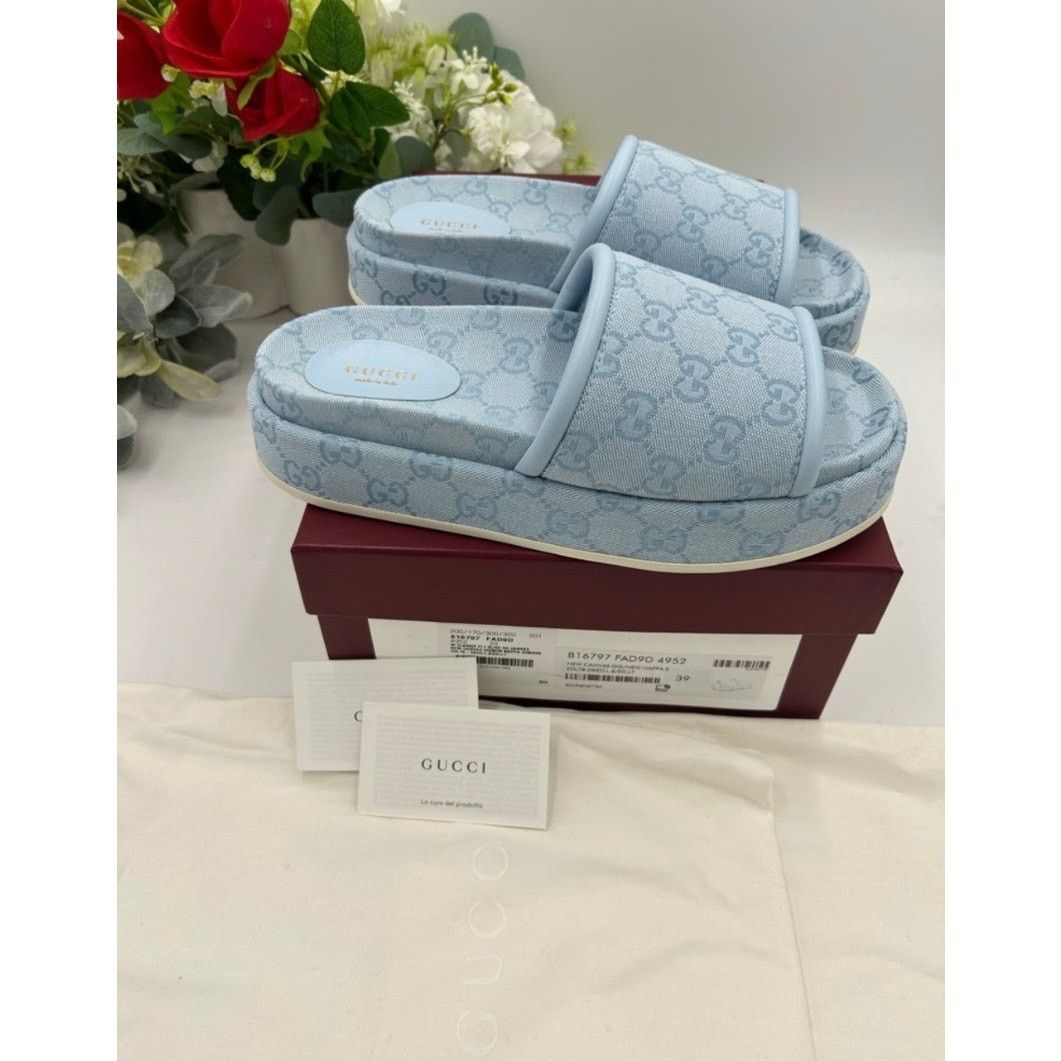 Gucci Women's Gucci canvas GG embossed platform sandals, size 39 Size US 9 / IT 39 - 6 Thumbnail