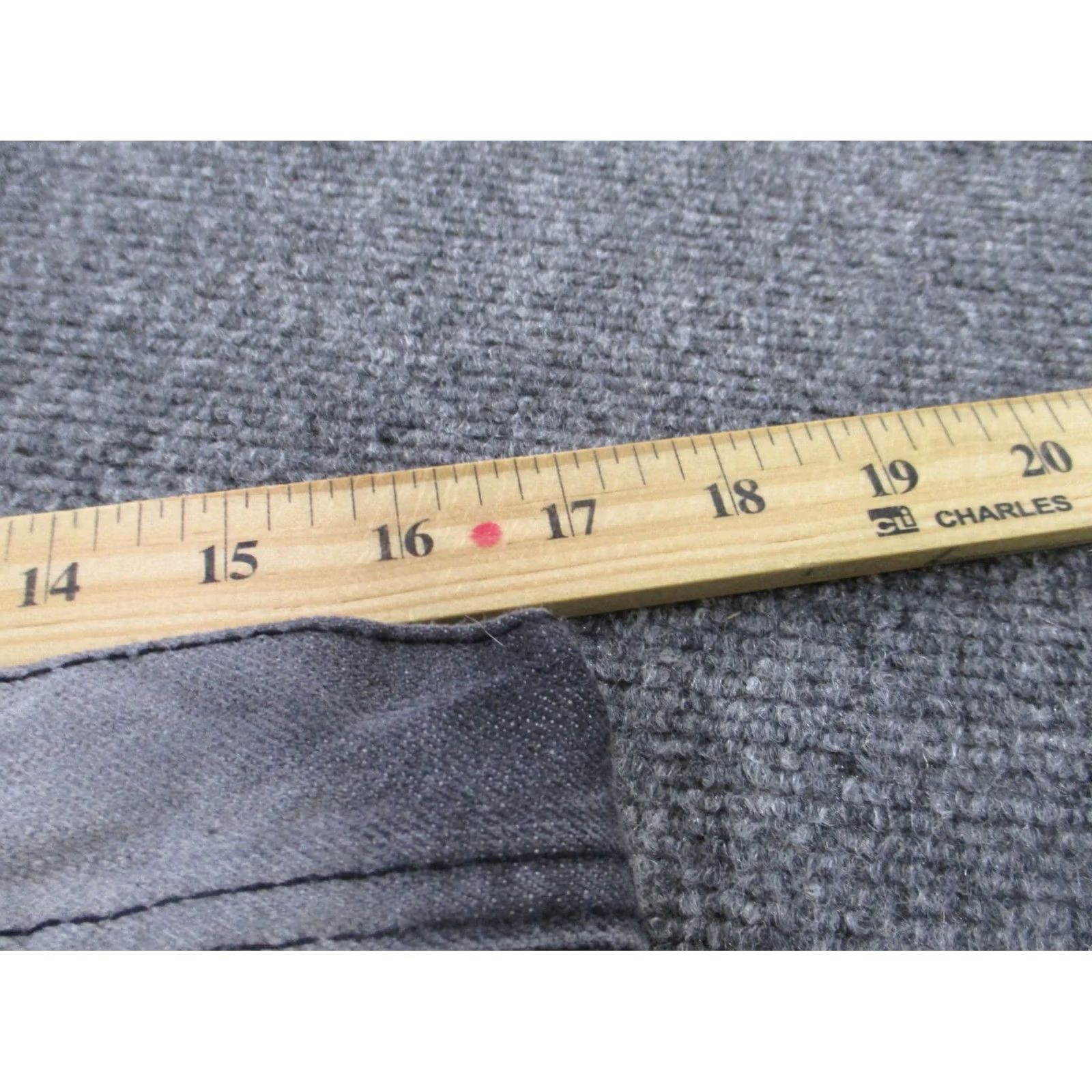 Southpole Southpole Jeans Mens 32 X 30 Gray Denim Distressed Grunge Straight Cargo Regular Logo Y2K Vintage No Size US 34 / EU 50 - 6 Thumbnail
