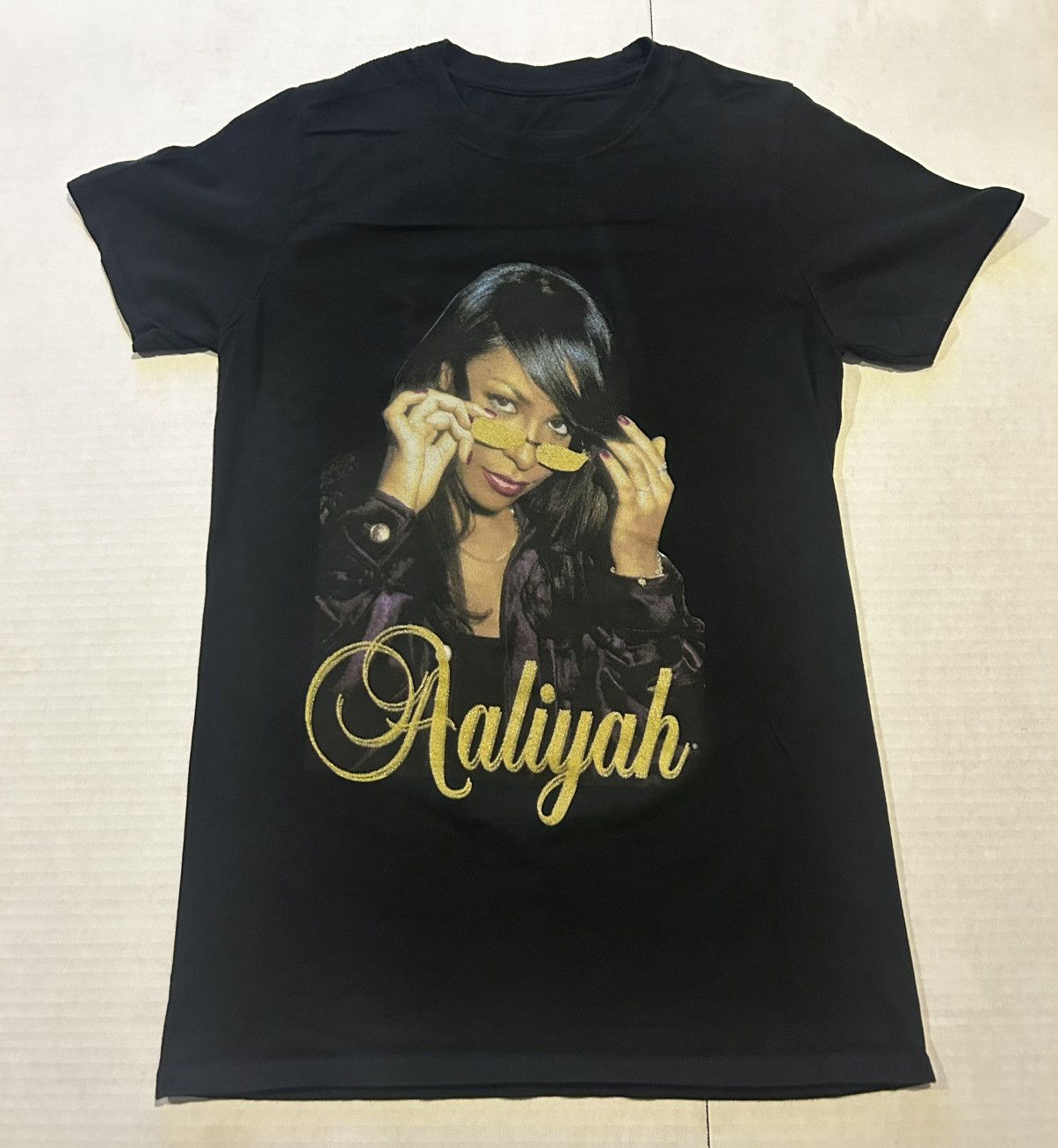 Rap Tees × Vintage Vintage 90’s Aaliyah Tee Size M / US 6-8 / IT 42-44 - 1 Thumbnail