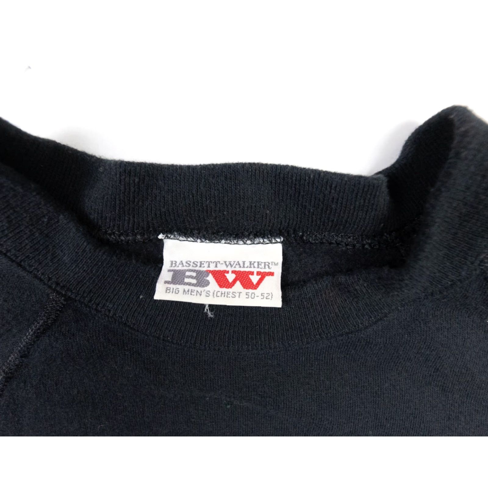 Vintage VINTAGE Bassett-Walker Sweatshirt Shirt Adult Large Black Eagle River Wisconsin 90s Logo Mens Size US L / EU 52-54 / 3 - 3 Thumbnail