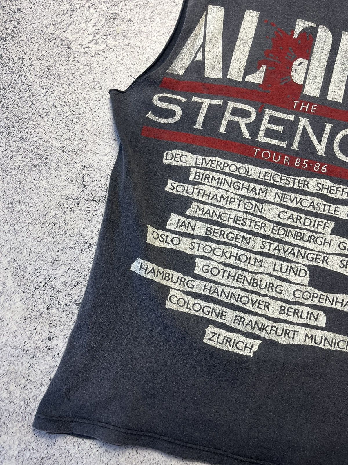 Band Tees RARE Vintage 1986 Alarm Spirit Of '86 In USA Band Tour Shirt Size US S / EU 44-46 / 1 - 16 Thumbnail