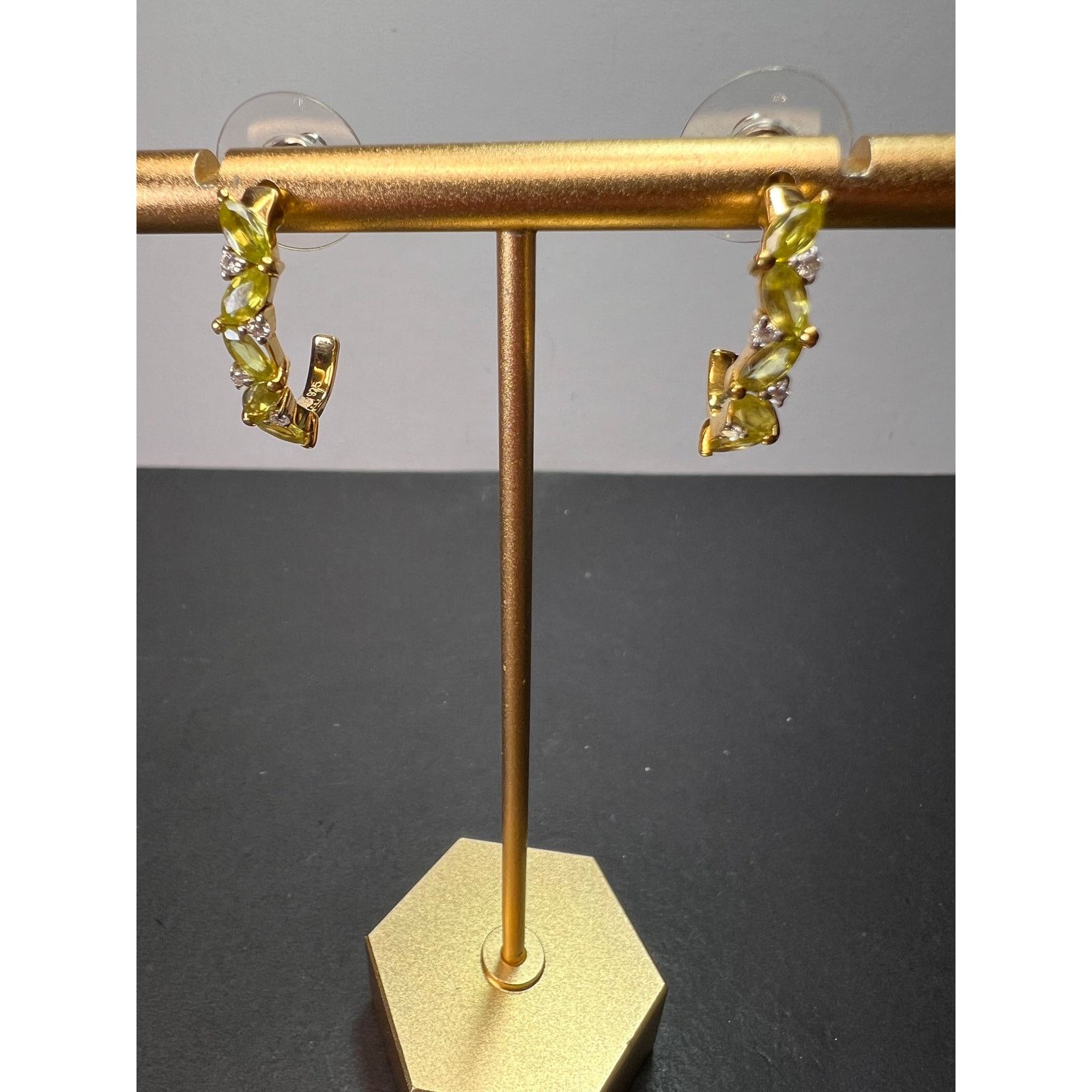 Other NEW Sphene moissanite j-hoop earrings in YG over 925 Size ONE SIZE - 9 Thumbnail