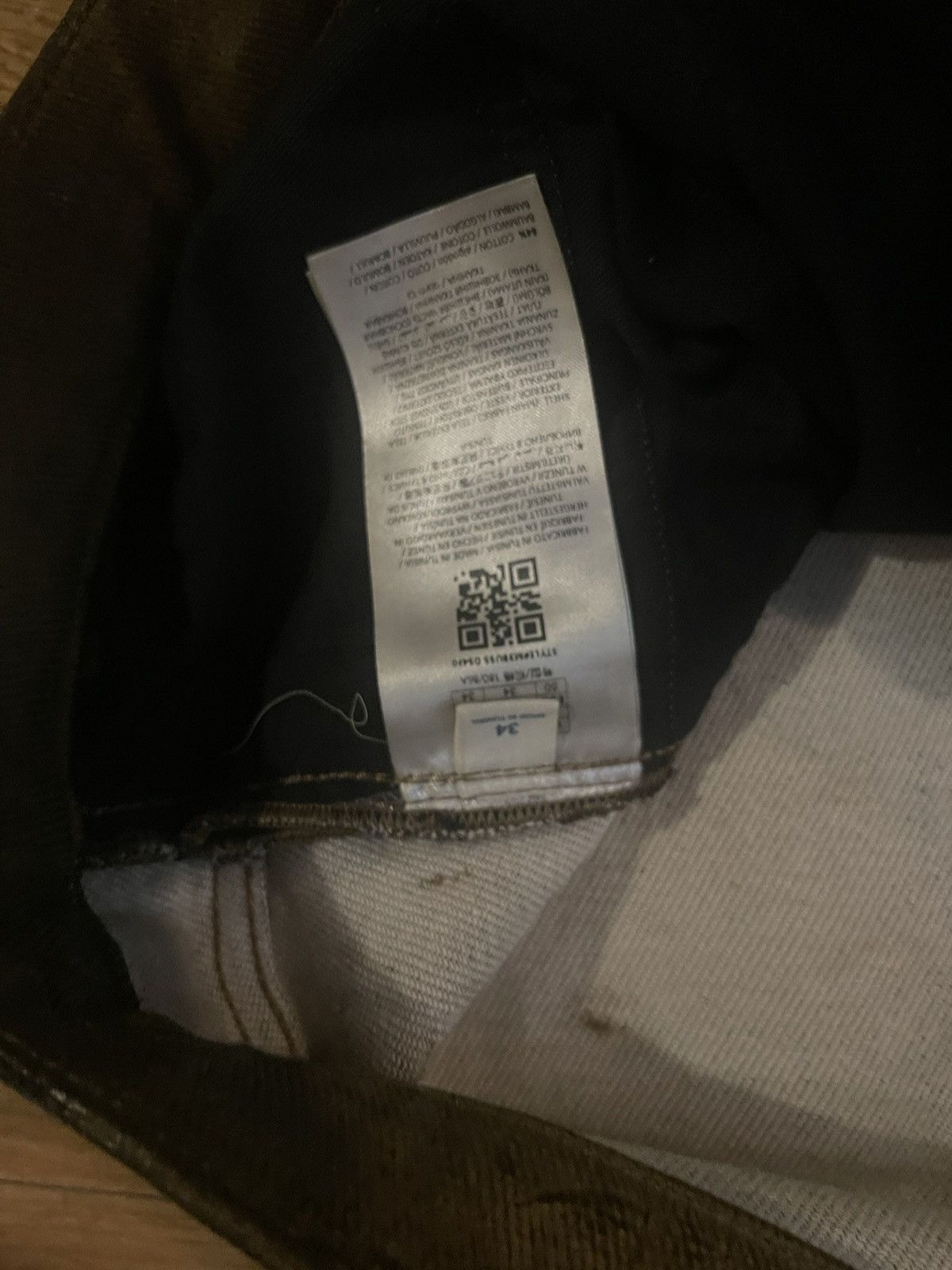Guess Guess Brown Peeled Jeans Size US 34 / EU 50 - 5 Thumbnail