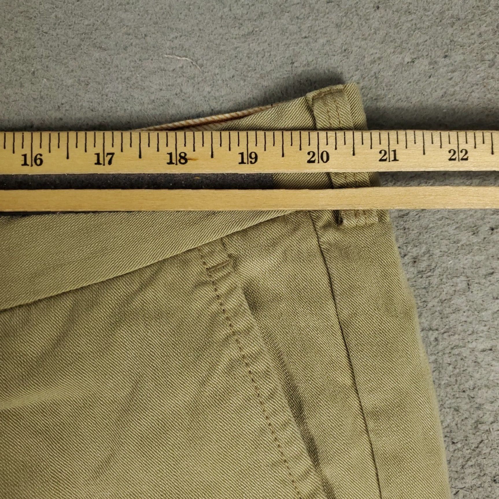 Tommy Bahama Tommy Bahama Pants Mens 42x32 Beige Flat Front Chino Trousers Size US 42 / EU 58 - 4 Thumbnail