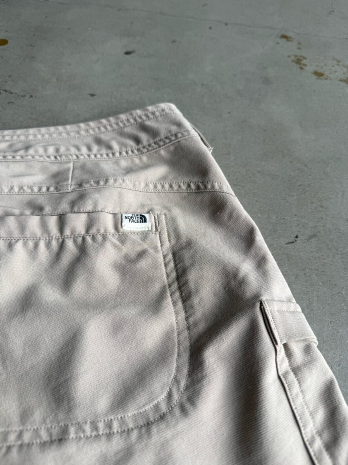 The North Face The North Face / Utility Hiking Shorts / Khaki Size 30" / US 8 / IT 44 - 9 Thumbnail