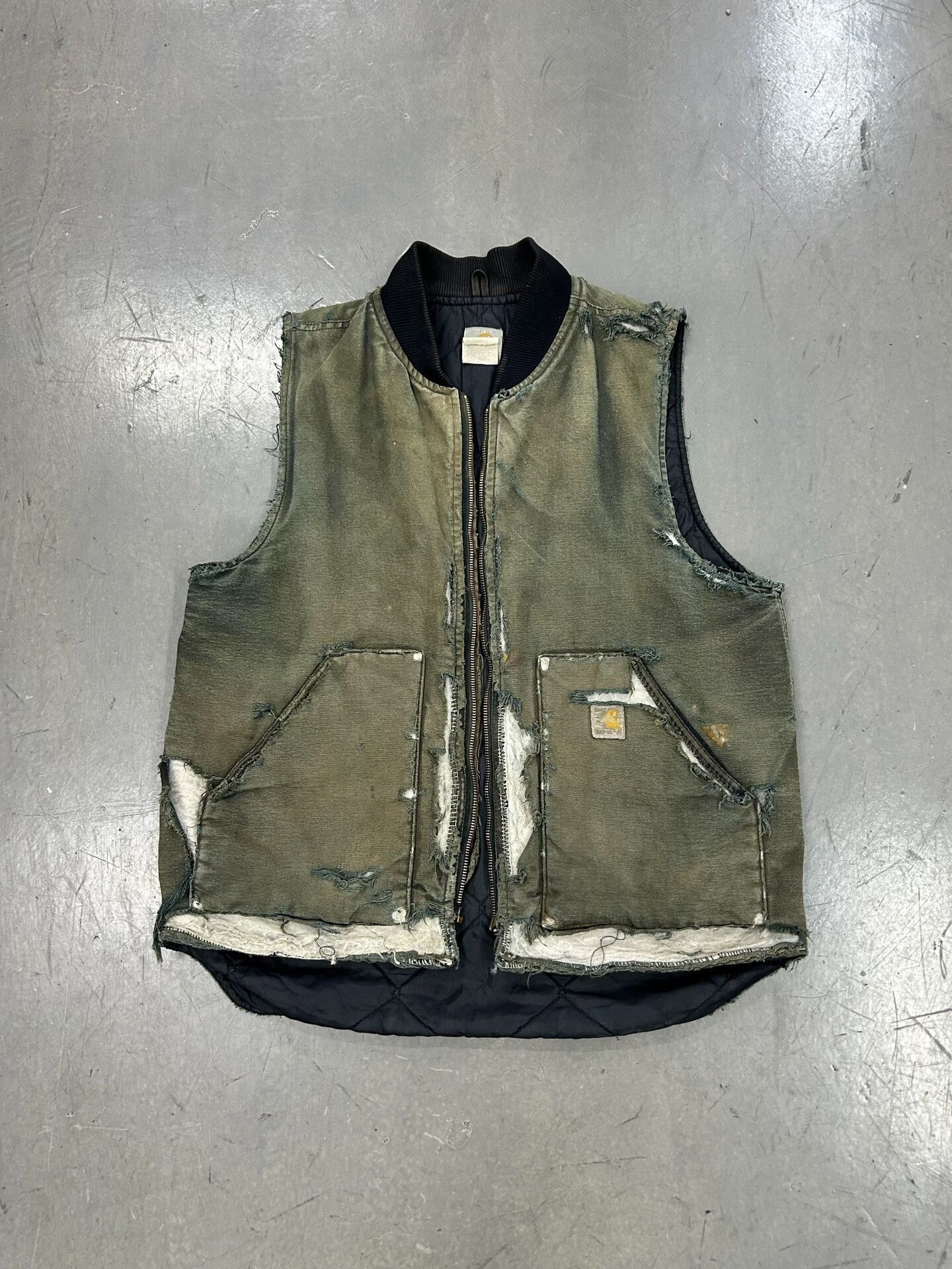 Vintage Vintage Carhartt V02 Trashed Faded Vest Size US M / EU 48-50 / 2 - 1 Thumbnail