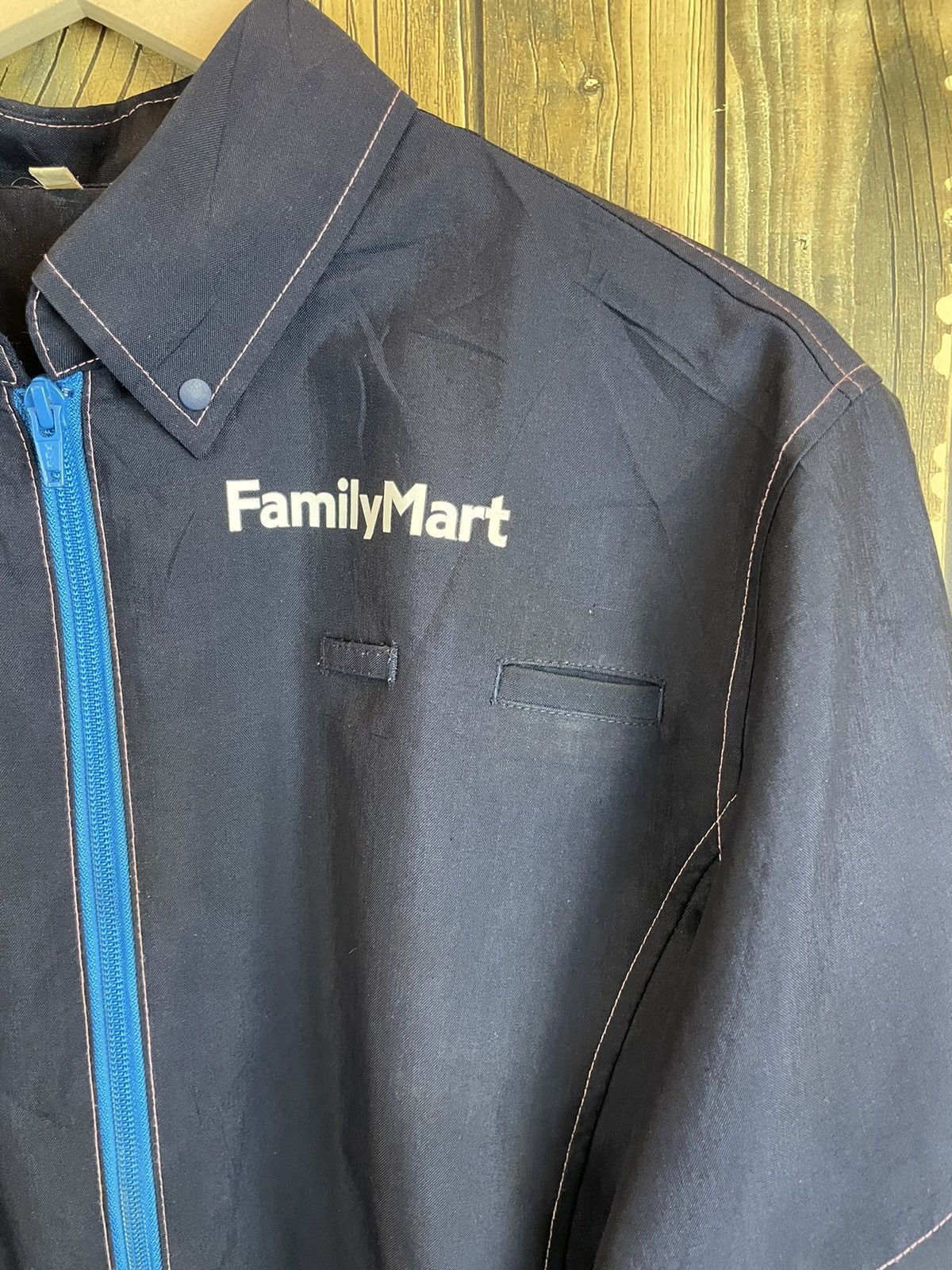 Japanese Brand × Vintage VINTAGE FAMILY MART UNIFORM JAPANESE STORE 2 IN 1 Size US M / EU 48-50 / 2 - 8 Thumbnail