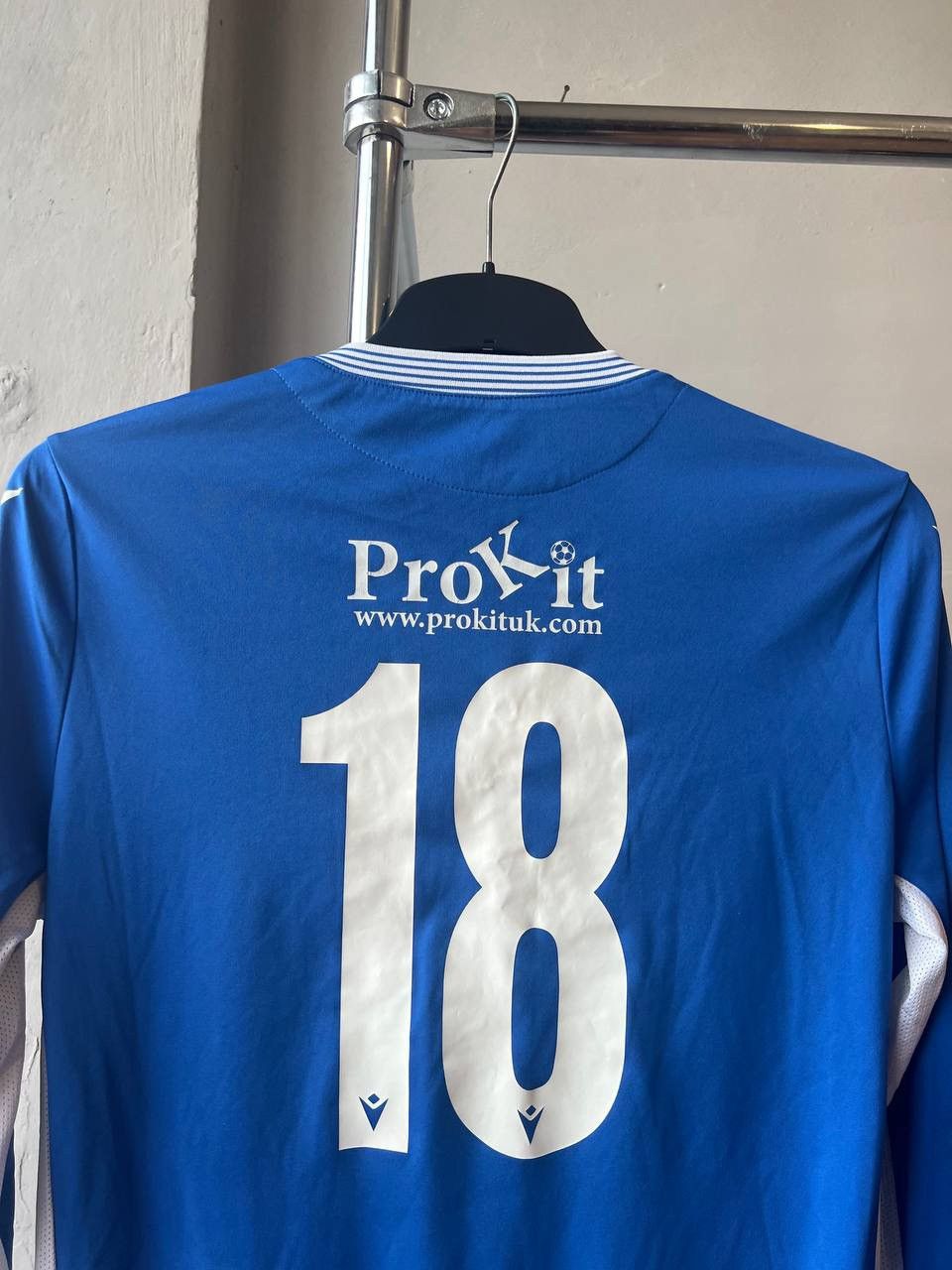 Macron 2019/20 BISHOP’S STORTFORD FC #18 HOME SOCCER JERSEY SHIRT M Size US M / EU 48-50 / 2 - 9 Thumbnail