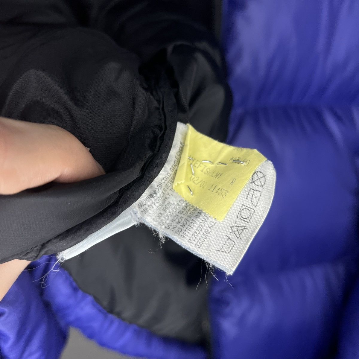 The North Face Vintage The North Face Nuptse 700 Puffer Down Jacket Navy Size US XXL / EU 58 / 5 - 8 Thumbnail