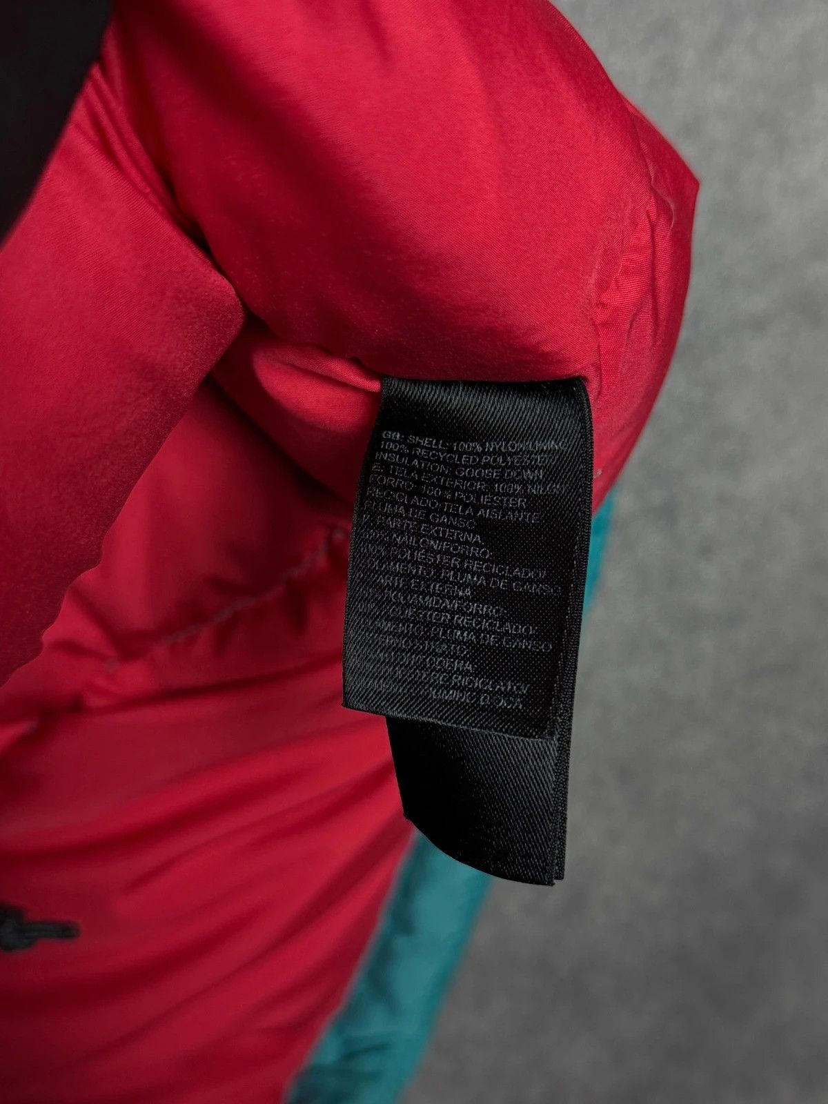 The North Face TNF 700 Puffer Vest Turquoise Mini Logo Embroidered Size S / US 4 / IT 40 - 9 Thumbnail