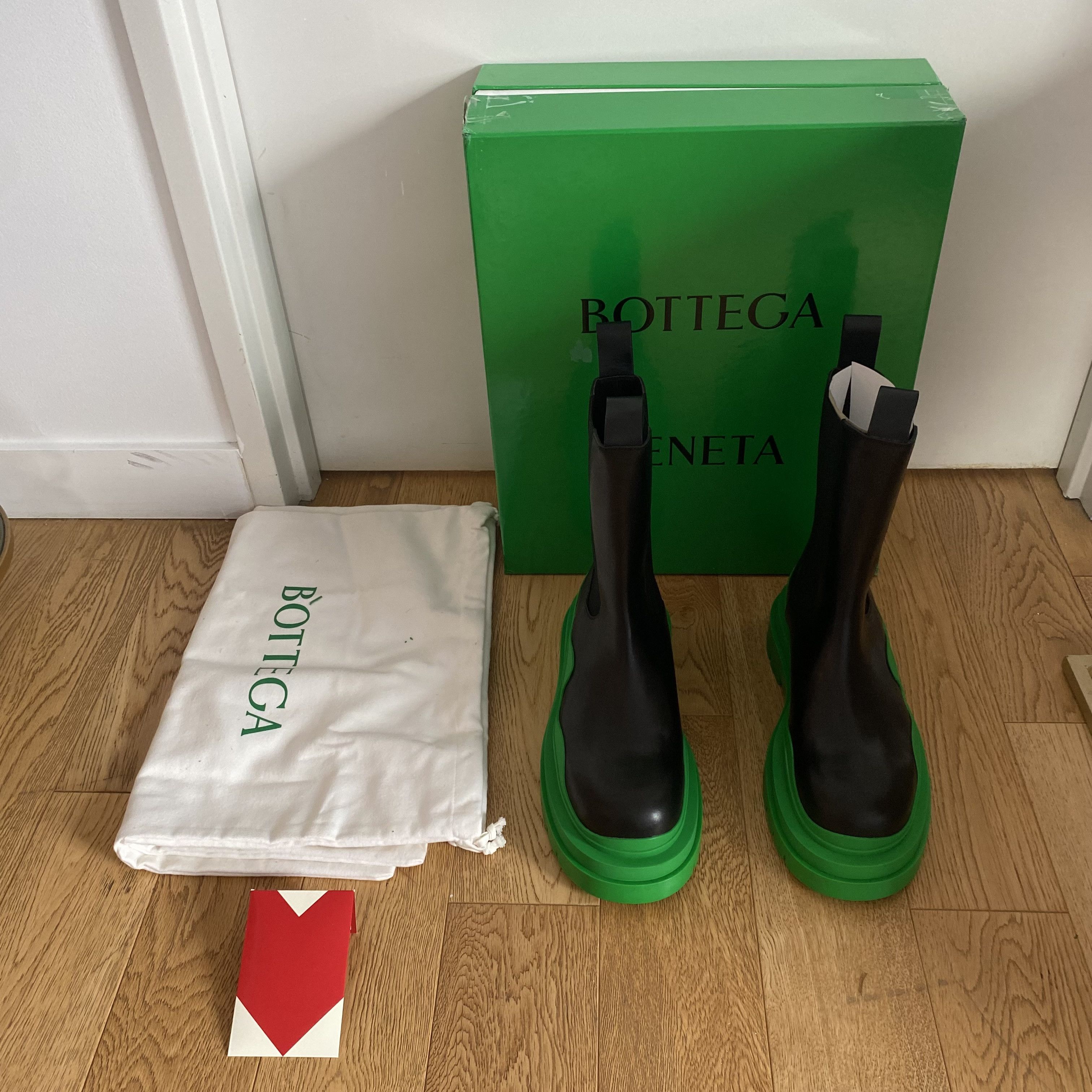 Bottega Veneta Tire Boots Chelsea Combat Motorcycle Parakeet