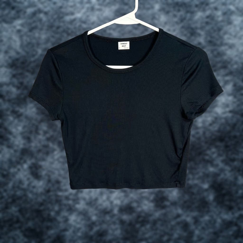 Vintage Sunday Best Crop Top Womens Medium Black Ribbed Modal Knit Short Sleeve Round Neck Size M / US 6-8 / IT 42-44 - 1 Thumbnail